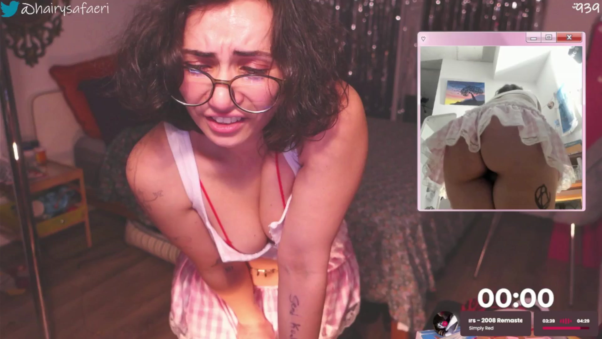 Gallery image thumbnail from HairySafaeri's myfreecams stream on, 02/13/2026, 24:34 image 8 of 20