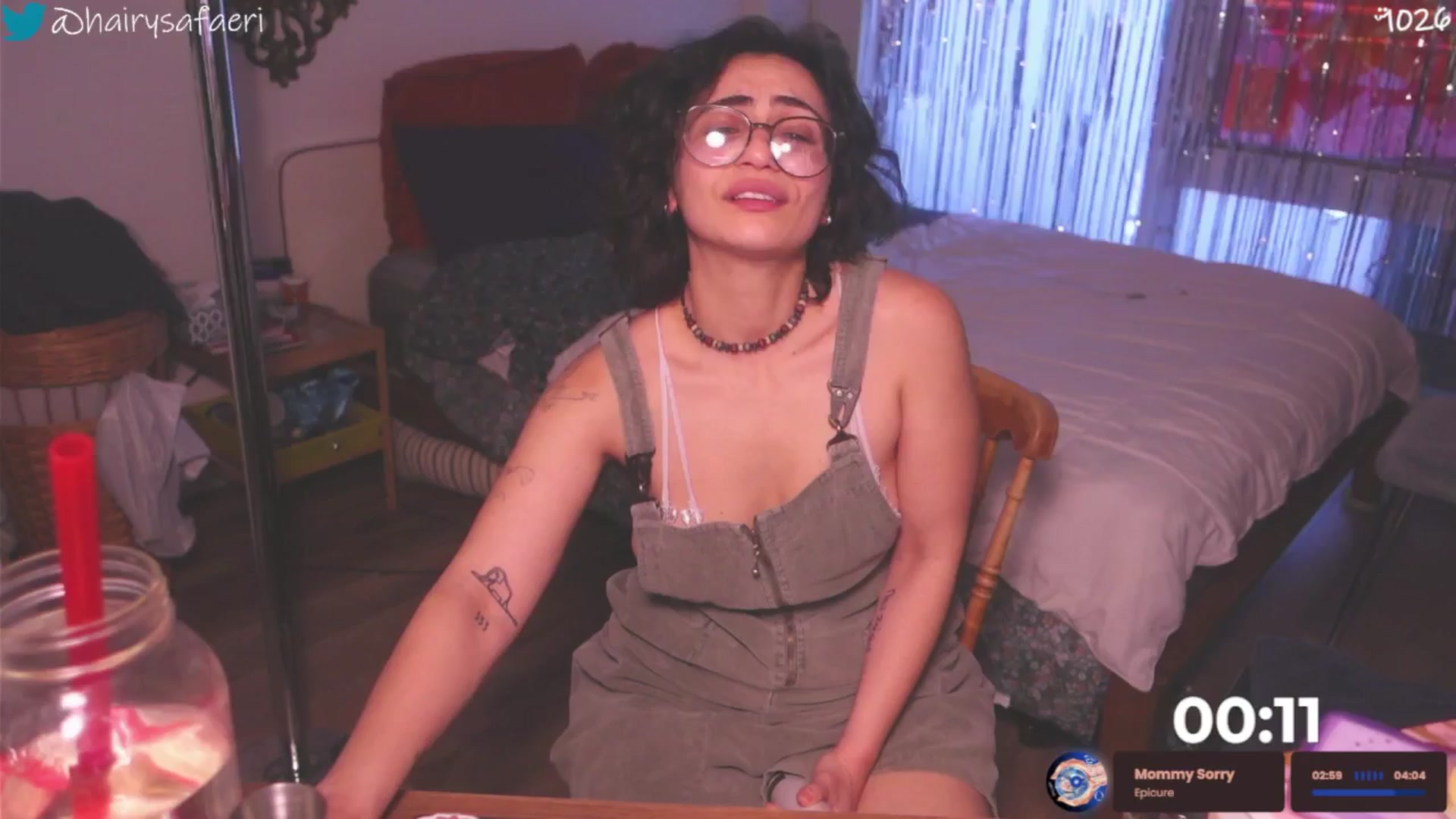 Gallery image thumbnail from HairySafaeri's myfreecams stream on, 02/18/2026, 23:43 image 5 of 20