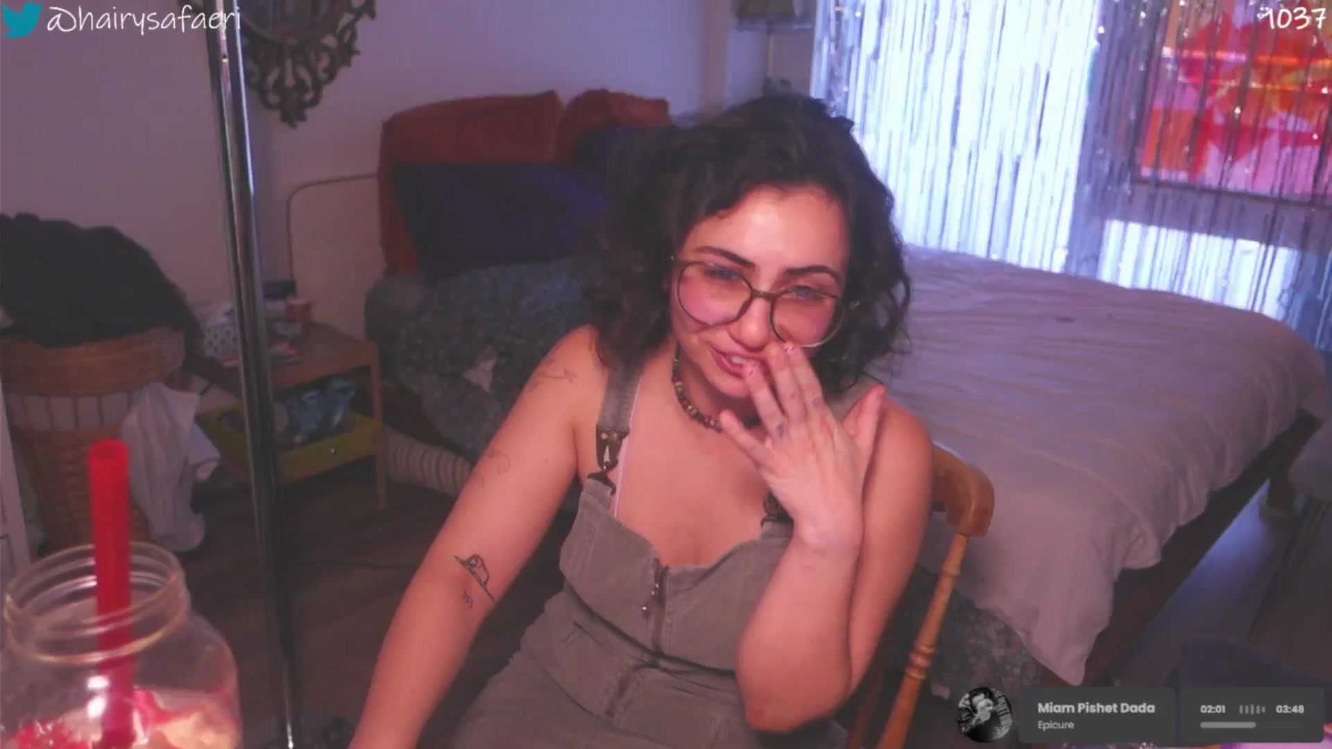 Gallery image thumbnail from HairySafaeri's myfreecams stream on, 02/18/2026, 23:43 image 2 of 20