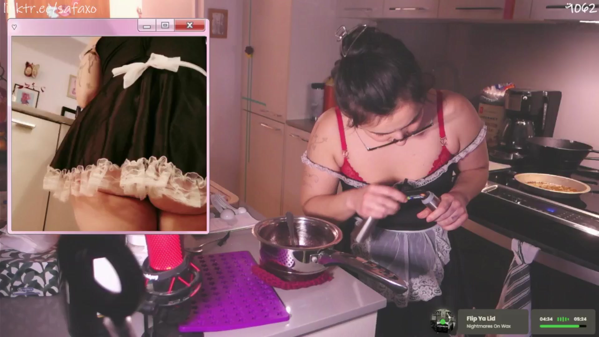 Gallery image thumbnail from HairySafaeri's myfreecams stream on, 02/26/2026, 23:39 image 12 of 20