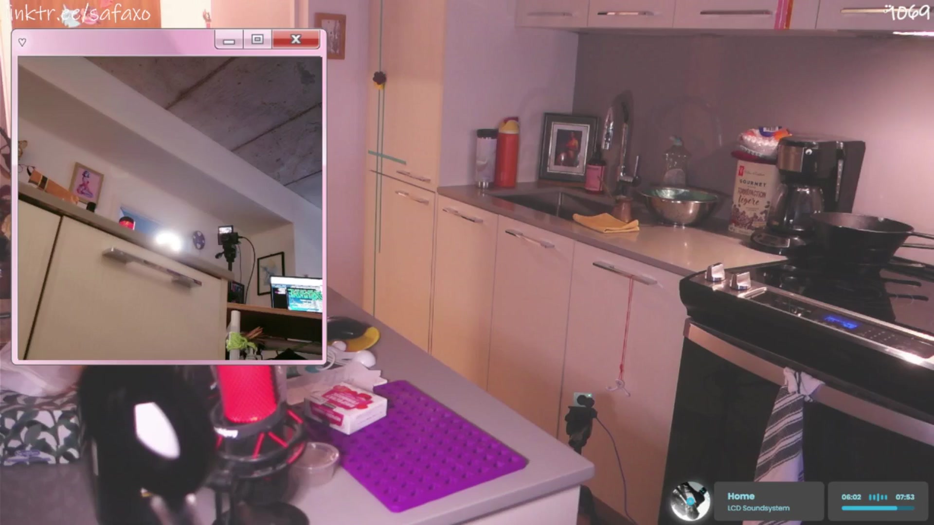 Gallery image thumbnail from HairySafaeri's myfreecams stream on, 02/26/2026, 23:39 image 6 of 20