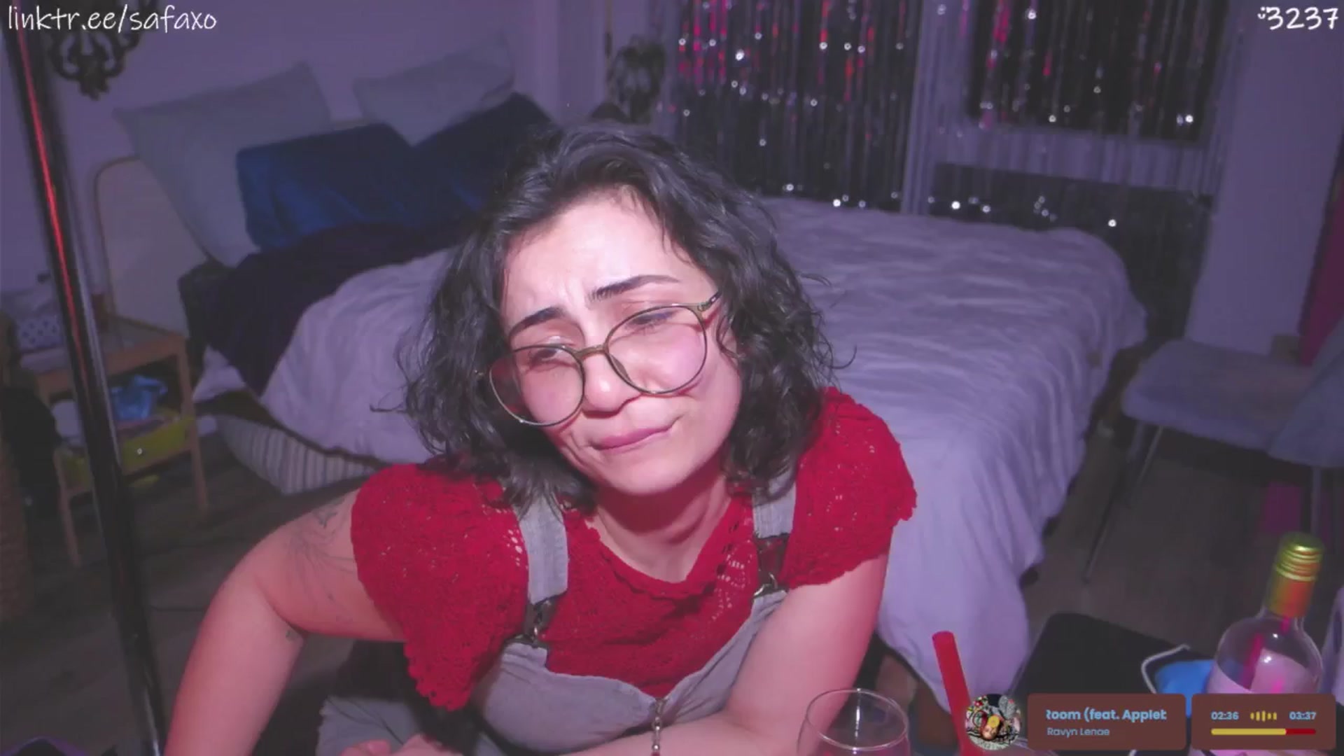 Gallery image thumbnail from HairySafaeri's myfreecams stream on, 03/04/2026, 24:44 image 13 of 20