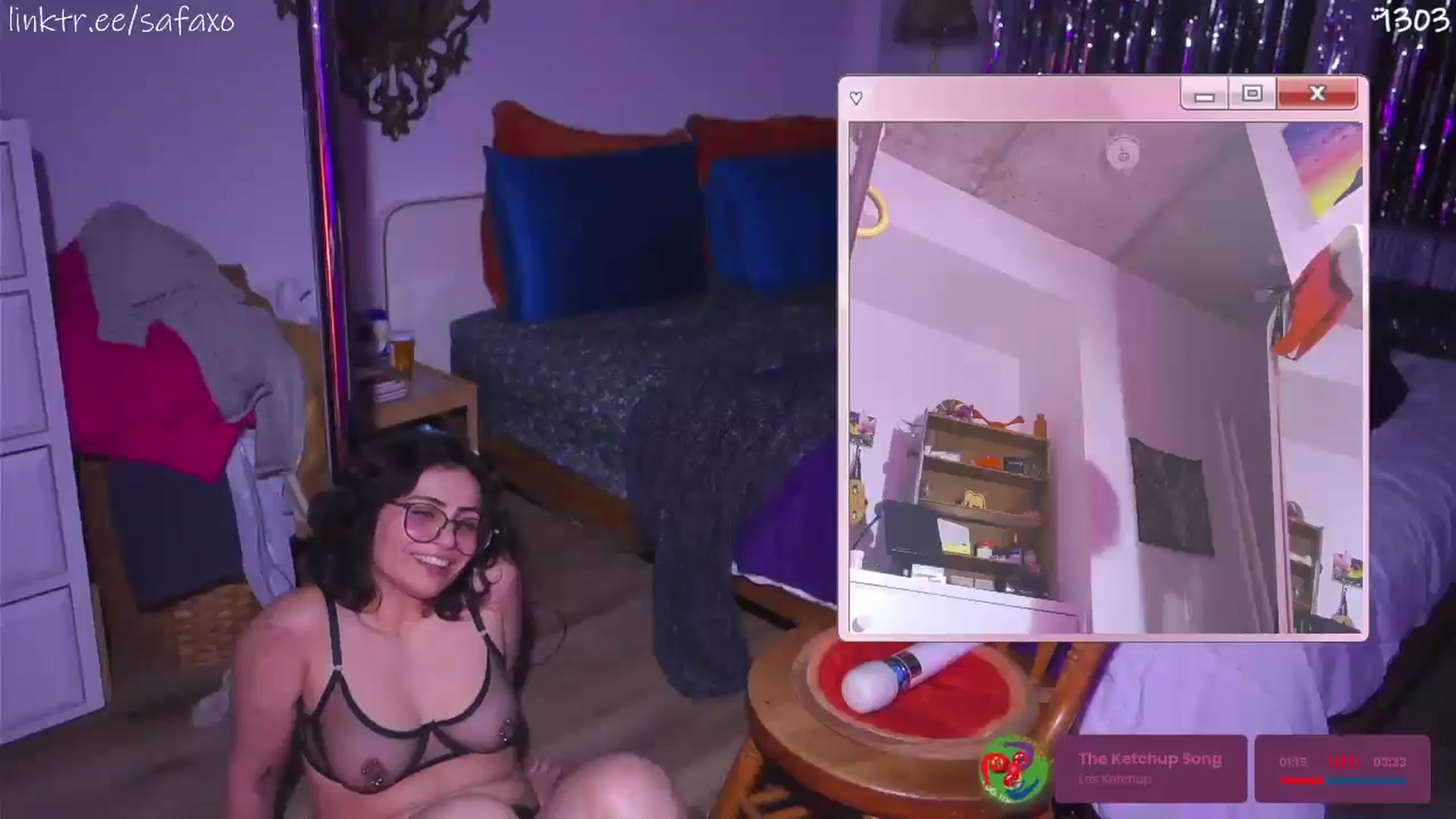Gallery image thumbnail from HairySafaeri's myfreecams stream on, 03/19/2026, 24:00 image 10 of 20