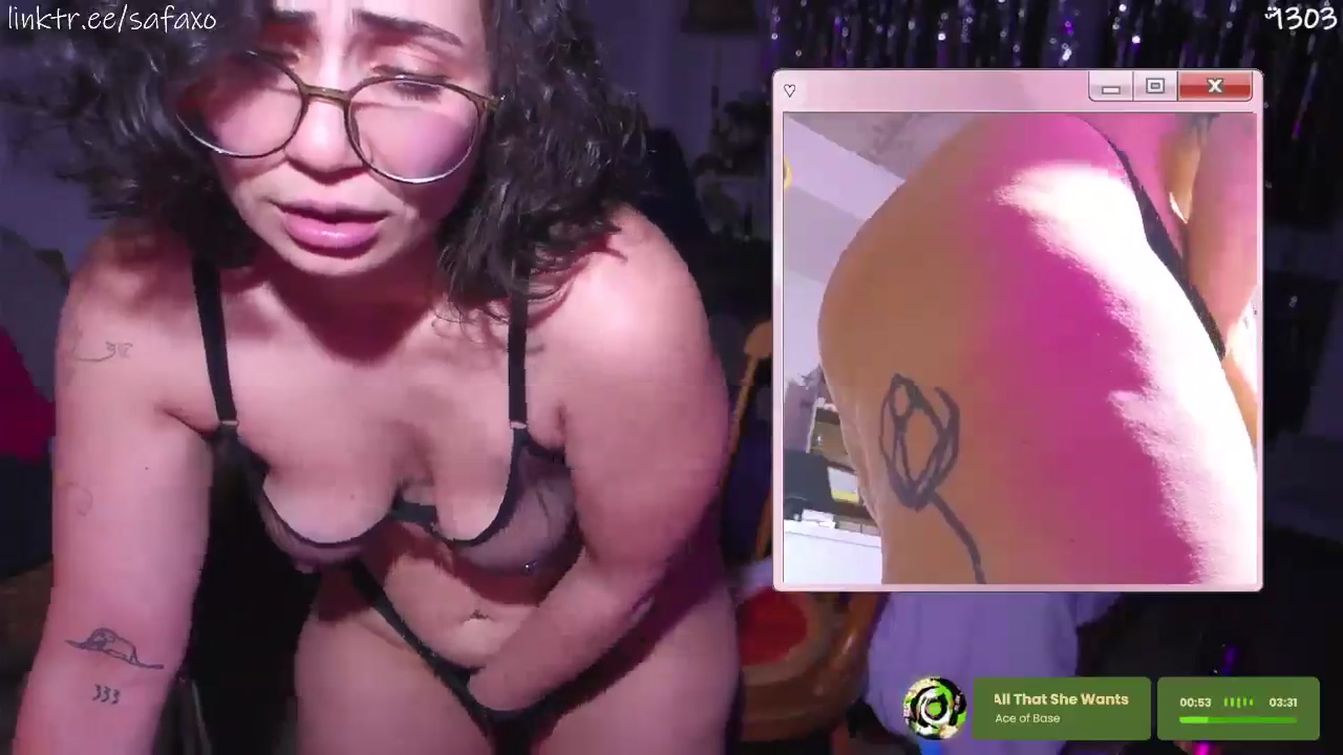 Gallery image thumbnail from HairySafaeri's myfreecams stream on, 03/19/2026, 24:00 image 14 of 20