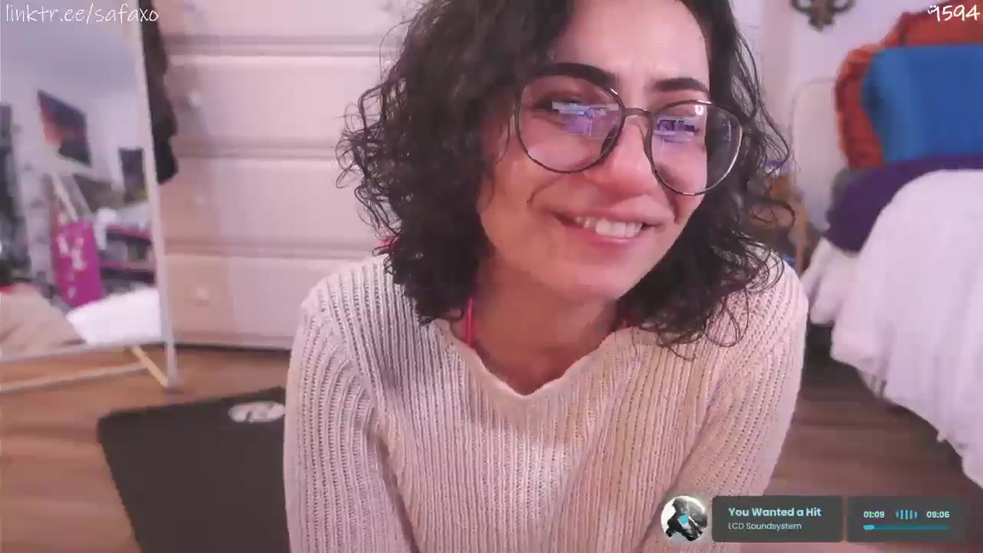 Gallery image thumbnail from HairySafaeri's myfreecams stream on, 03/25/2026, 21:22 image 7 of 20