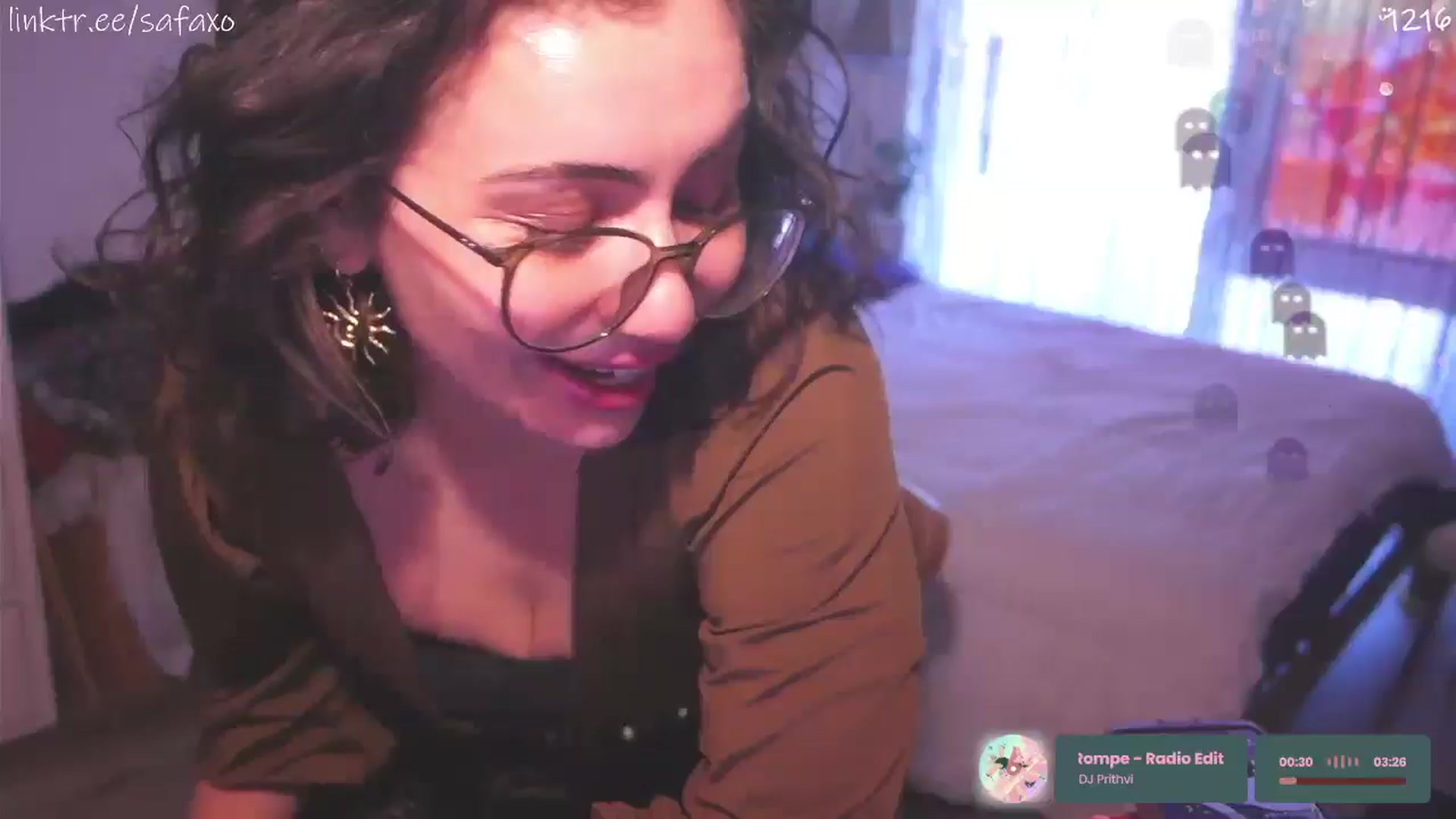 Gallery image thumbnail from HairySafaeri's myfreecams stream on, 03/27/2026, 22:36 image 1 of 20
