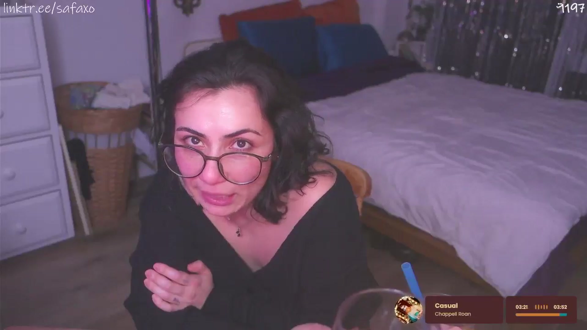 Gallery image thumbnail from HairySafaeri's myfreecams stream on, 04/09/2026, 02:28 image 4 of 20