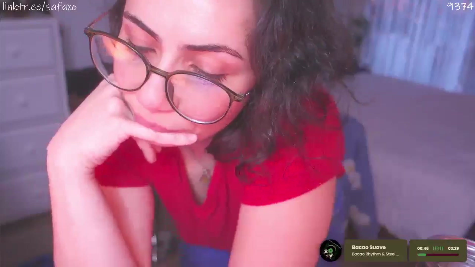 Gallery image thumbnail from HairySafaeri's myfreecams stream on, 04/10/2026, 22:33 image 19 of 20