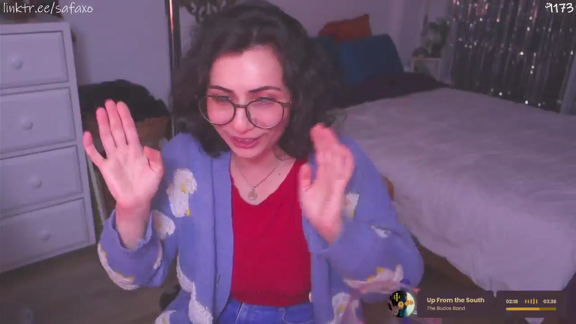 Gallery image thumbnail from HairySafaeri's myfreecams stream on, 04/11/2026, 01:39 image 18 of 20