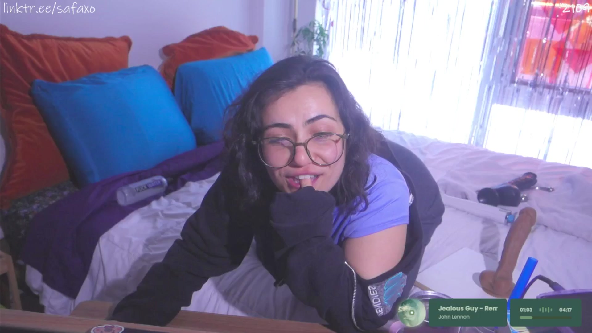 Gallery image thumbnail from HairySafaeri's myfreecams stream on, 04/23/2026, 17:53 image 2 of 20