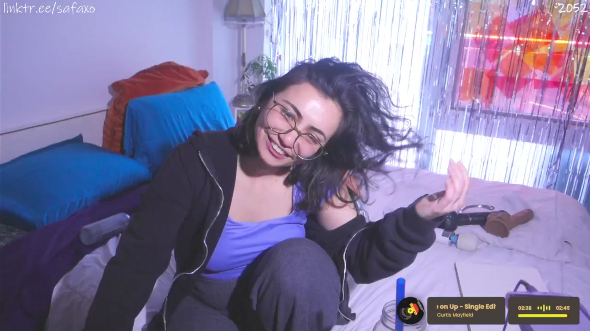 Gallery image thumbnail from HairySafaeri's myfreecams stream on, 04/23/2026, 19:24 image 9 of 20