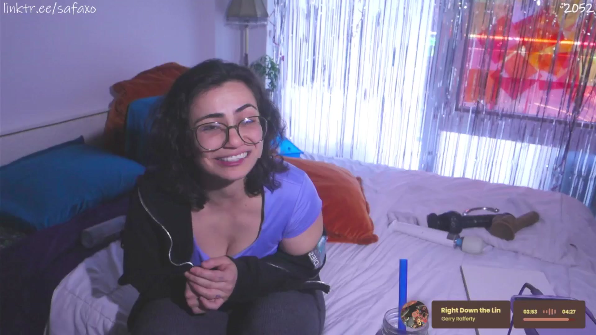 Gallery image thumbnail from HairySafaeri's myfreecams stream on, 04/23/2026, 19:24 image 14 of 20