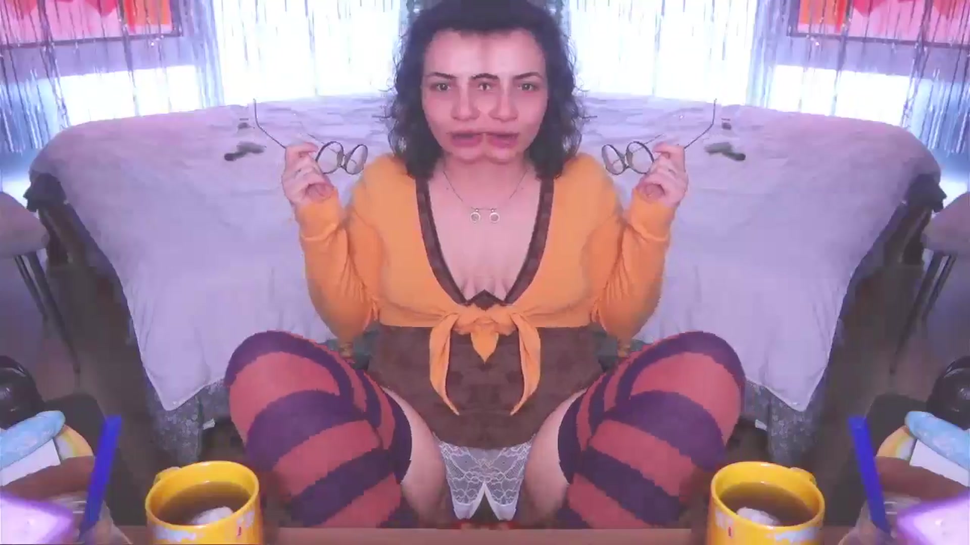 Gallery image thumbnail from HairySafaeri's myfreecams stream on, 04/29/2026, 22:09 image 3 of 20