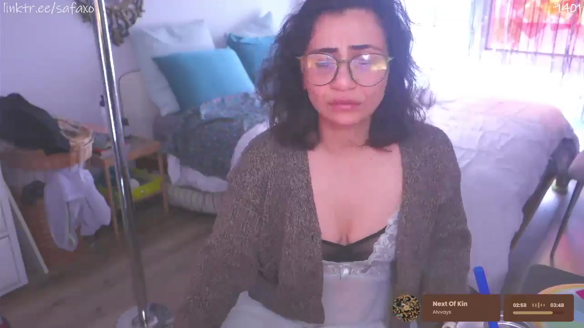 Gallery image thumbnail from HairySafaeri's myfreecams stream on, 04/30/2026, 15:24 image 5 of 20