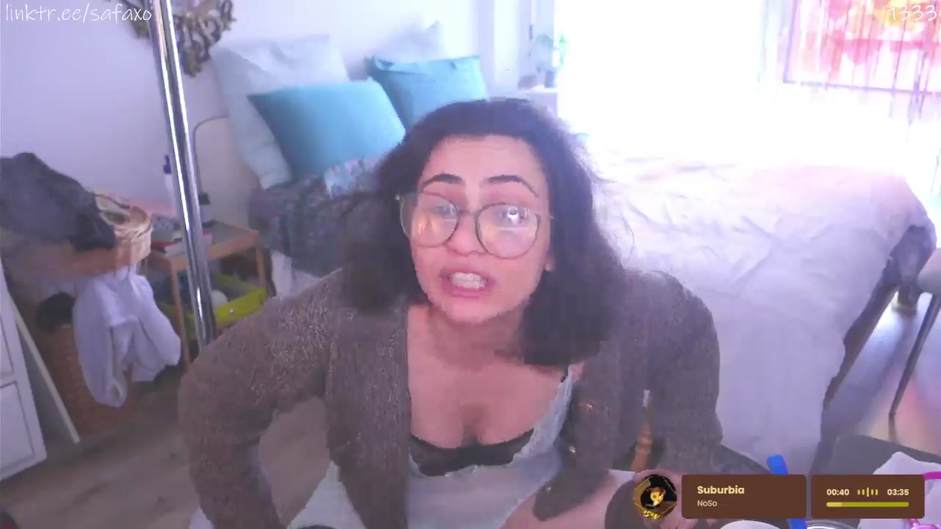Gallery image thumbnail from HairySafaeri's myfreecams stream on, 04/30/2026, 16:15 image 16 of 20