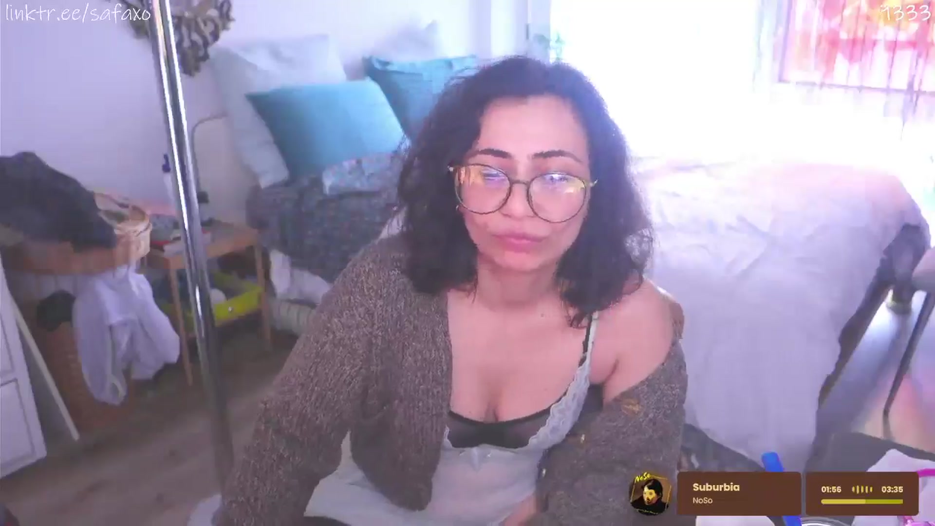 Gallery image thumbnail from HairySafaeri's myfreecams stream on, 04/30/2026, 16:15 image 18 of 20