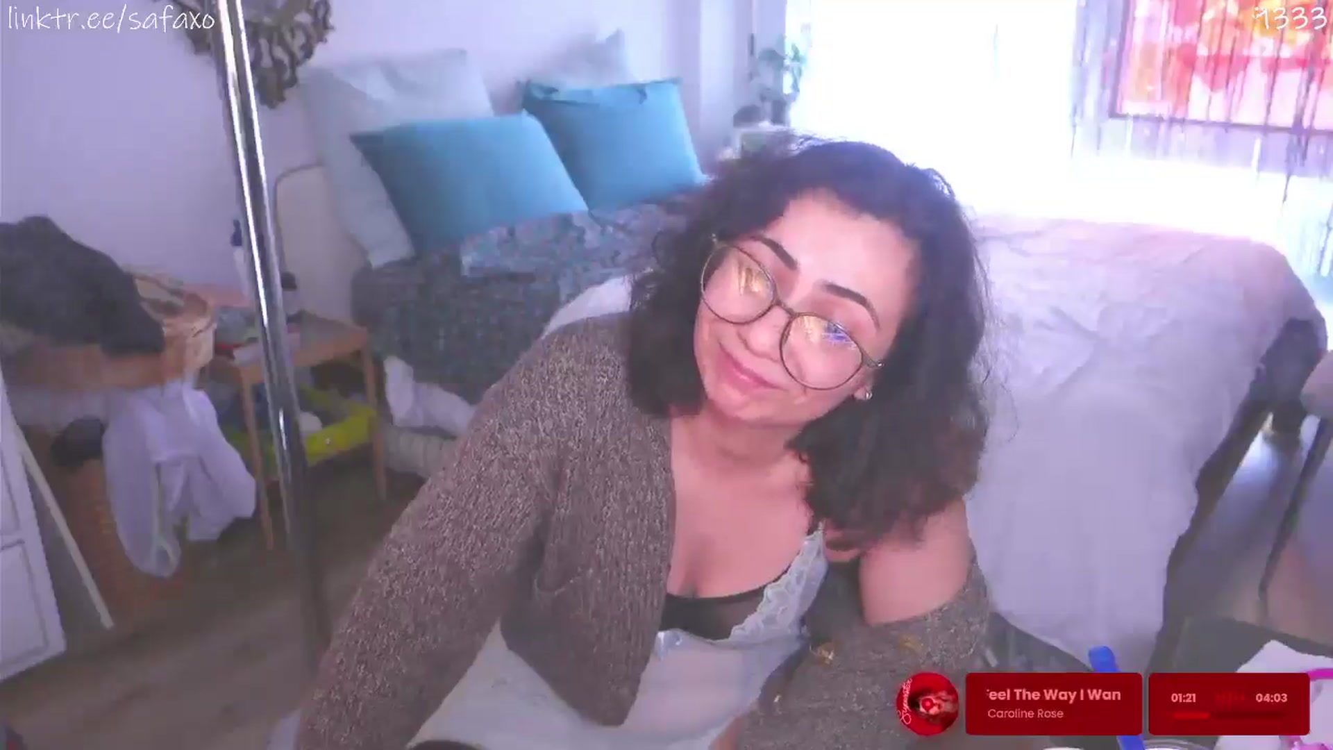 Gallery image thumbnail from HairySafaeri's myfreecams stream on, 04/30/2026, 16:29 image 7 of 20