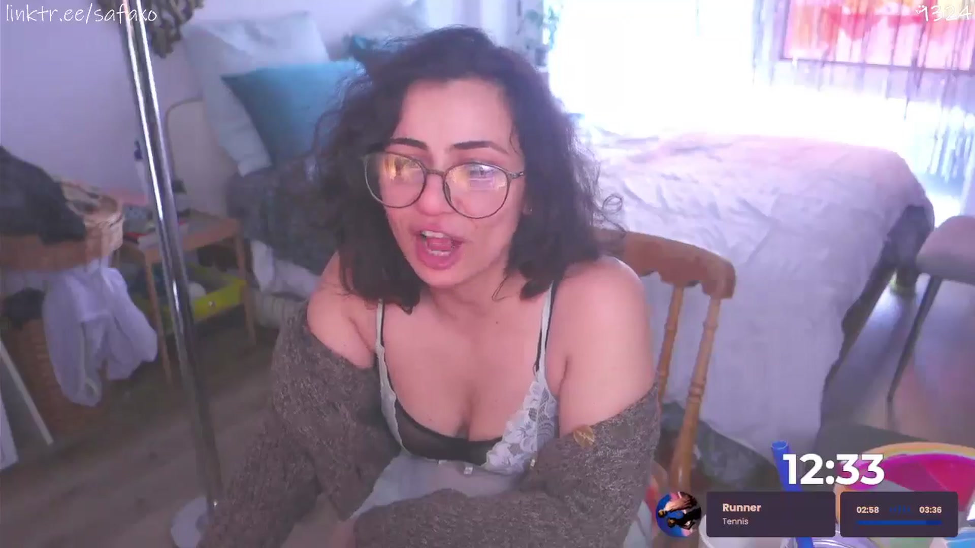 Gallery image thumbnail from HairySafaeri's myfreecams stream on, 04/30/2026, 18:16 image 14 of 20