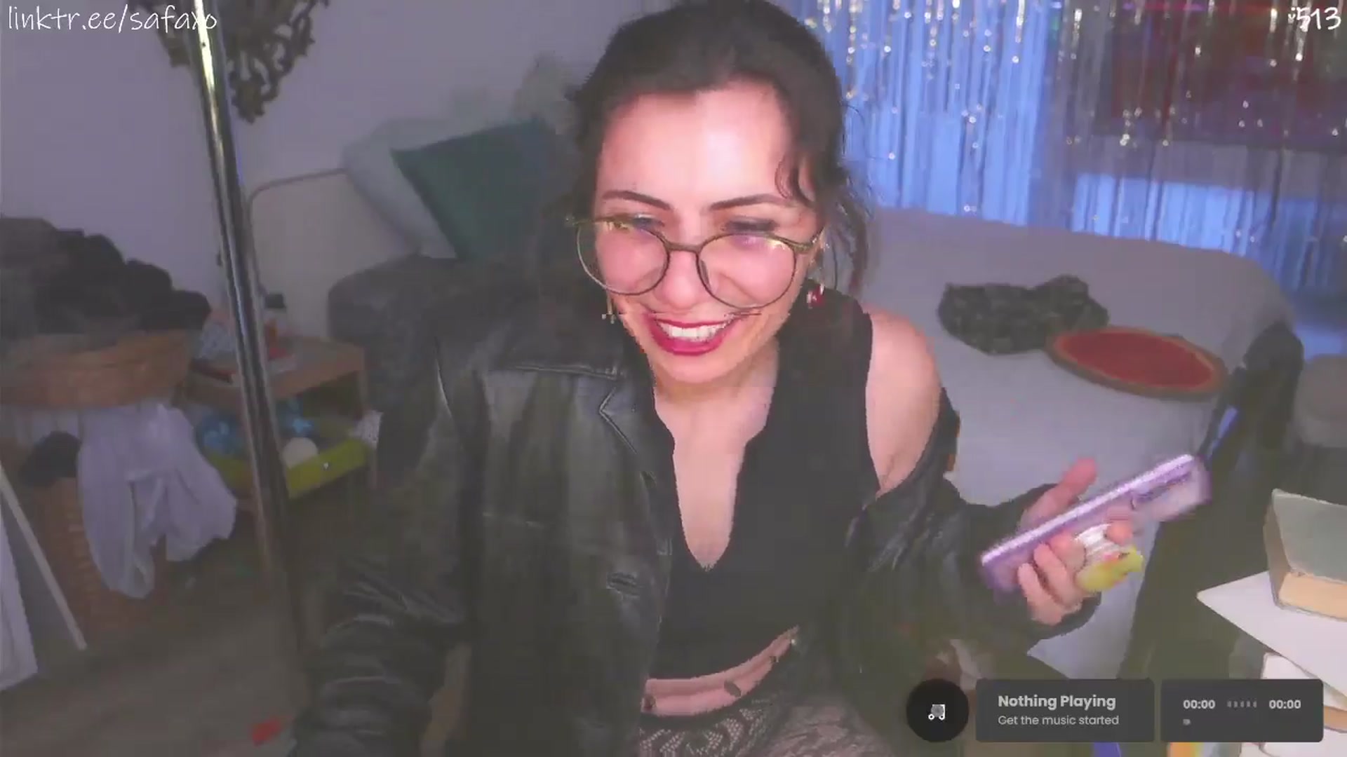 Gallery image thumbnail from HairySafaeri's myfreecams stream on, 05/02/2026, 24:59 image 11 of 20