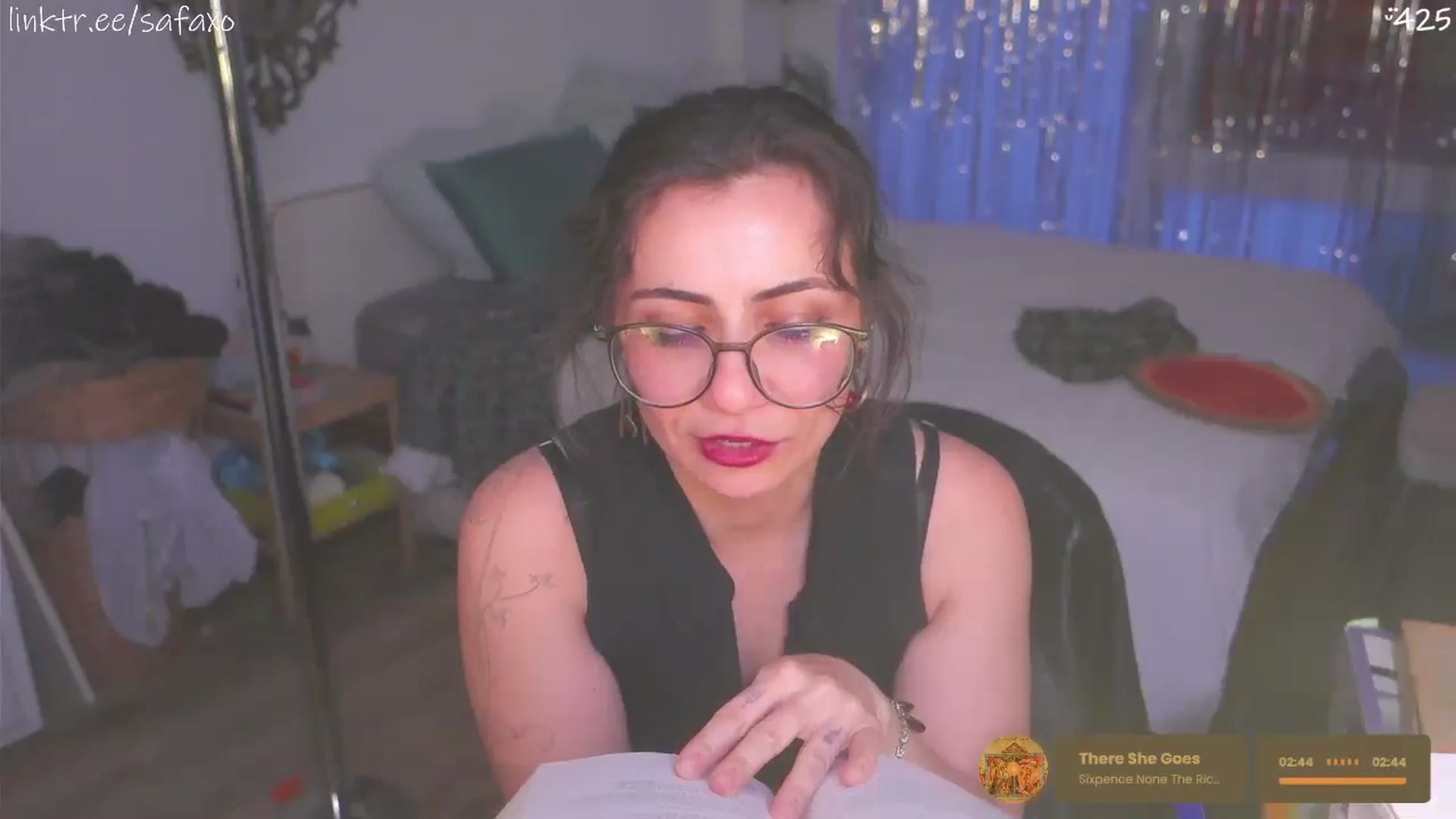 Gallery image thumbnail from HairySafaeri's myfreecams stream on, 05/02/2026, 24:59 image 15 of 20