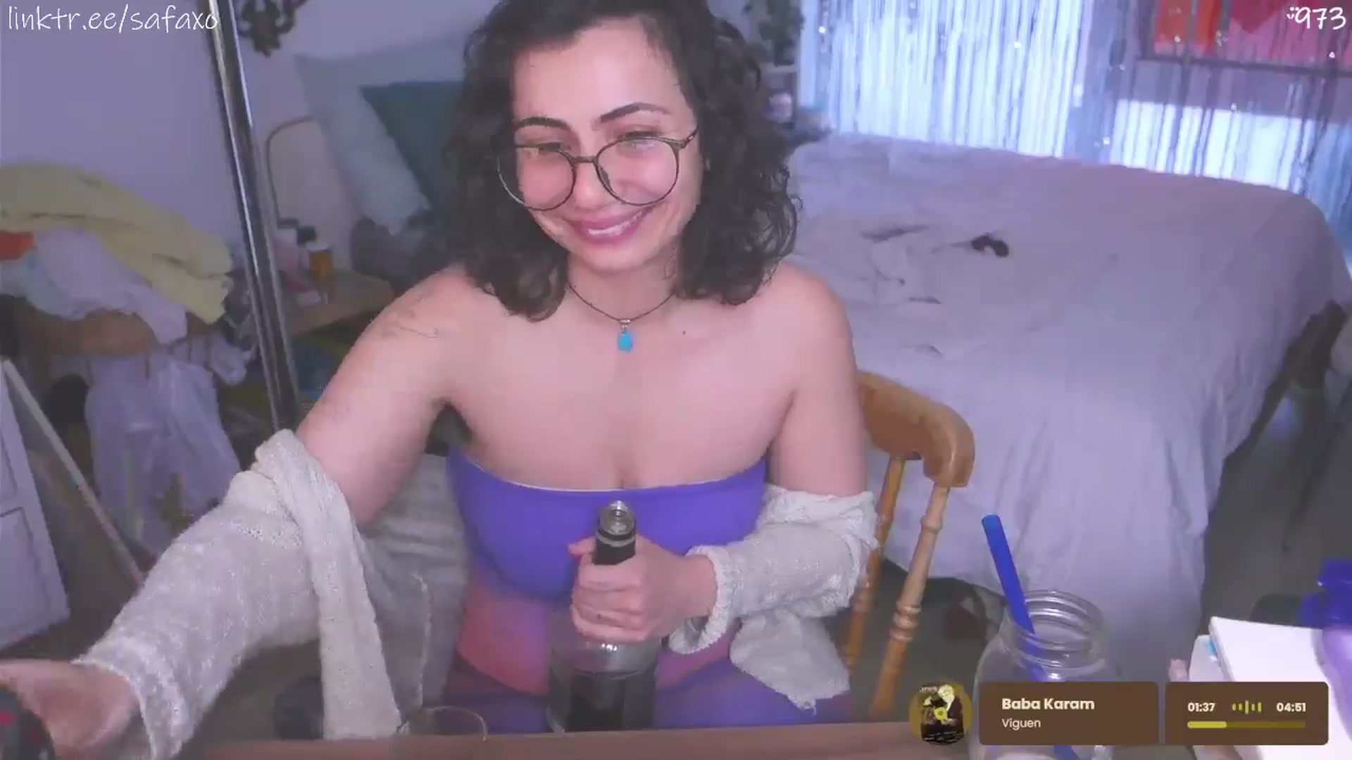 Gallery image thumbnail from HairySafaeri's myfreecams stream on, 05/05/2026, 22:39 image 9 of 20