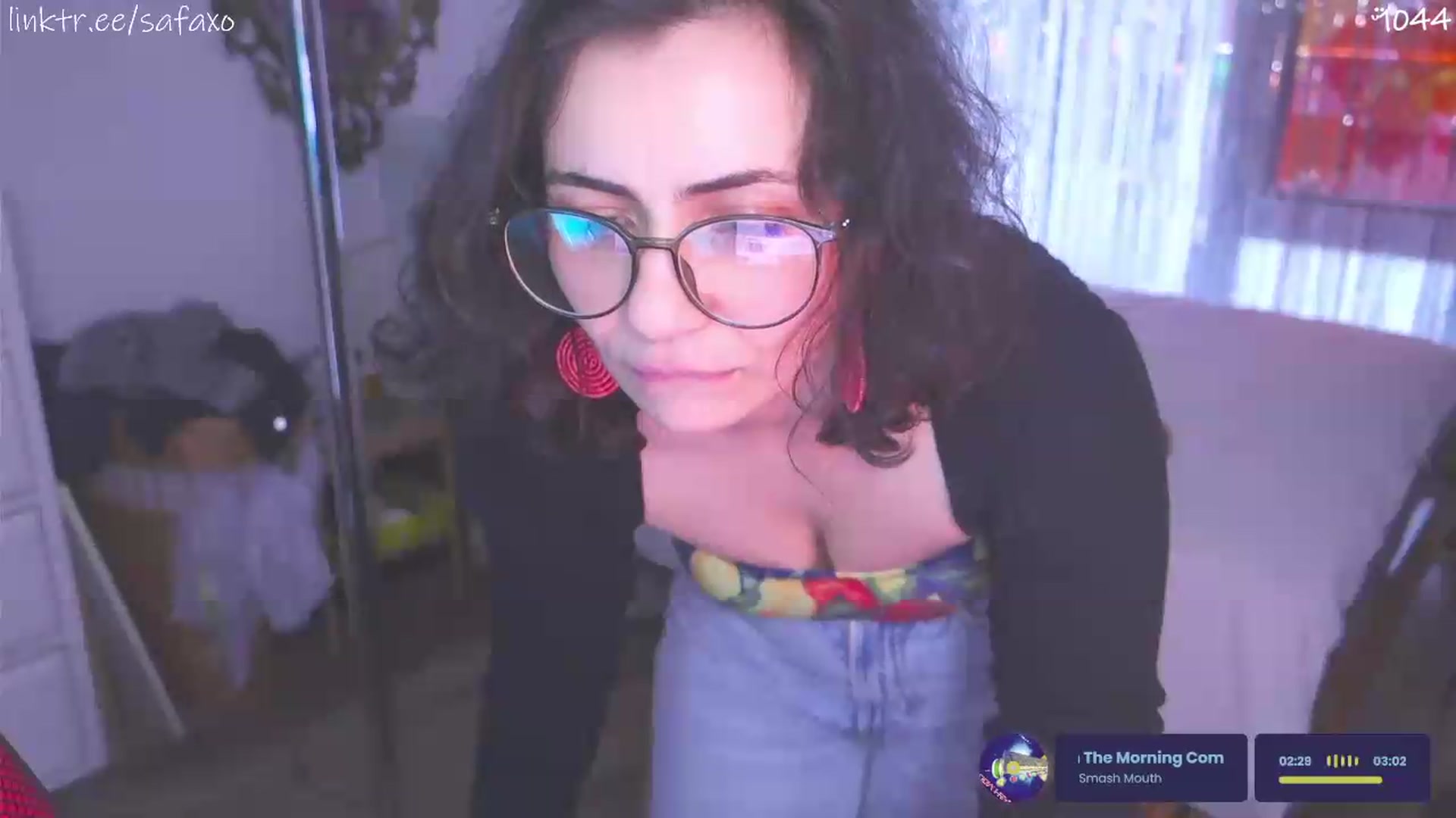 Gallery image thumbnail from HairySafaeri's myfreecams stream on, 05/12/2026, 23:47 image 13 of 20