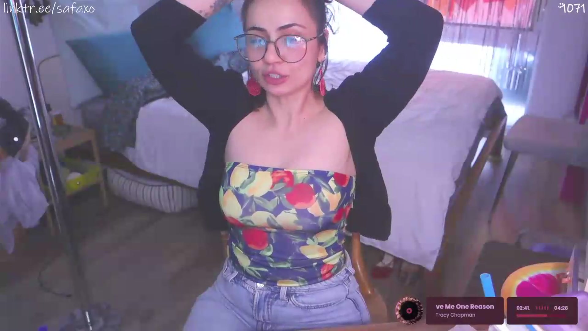 Gallery image thumbnail from HairySafaeri's myfreecams stream on, 05/12/2026, 23:47 image 7 of 20