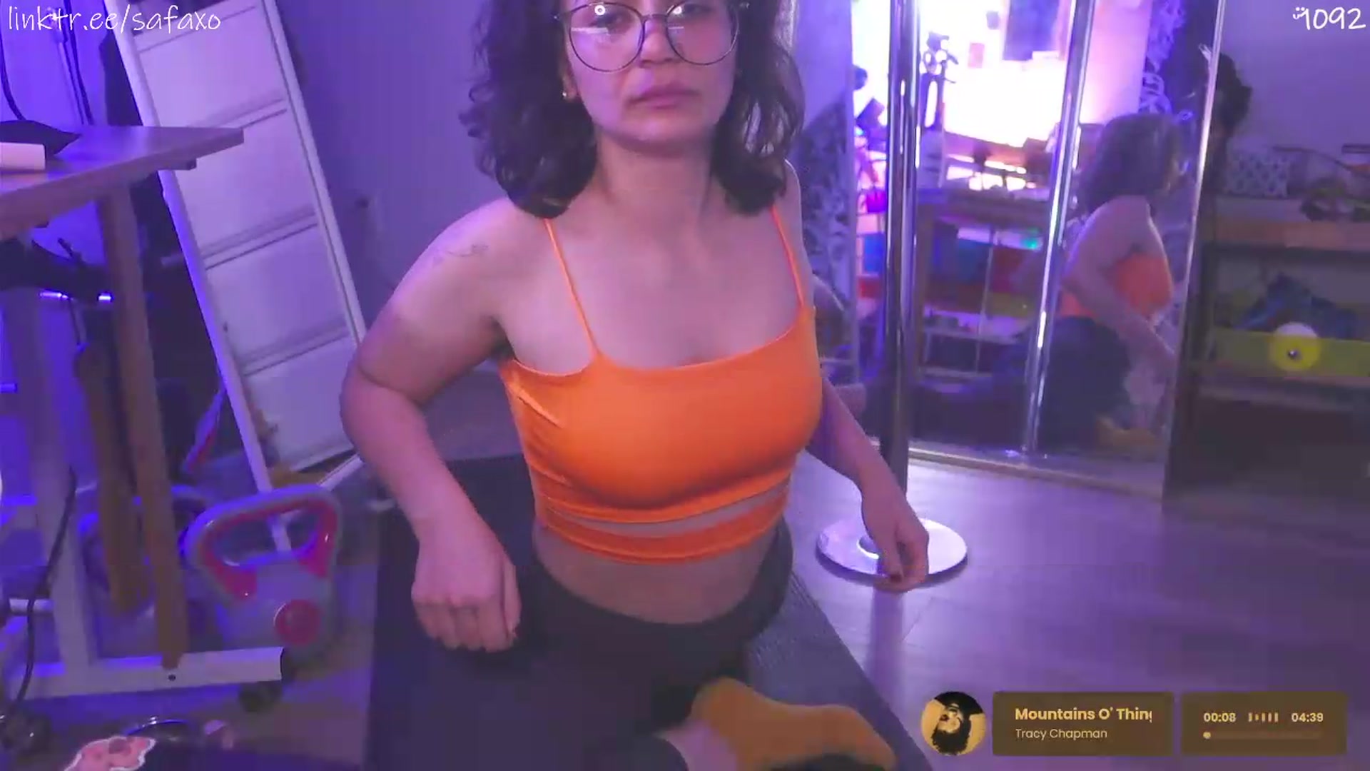 Gallery image thumbnail from HairySafaeri's myfreecams stream on, 05/13/2026, 21:55 image 8 of 20