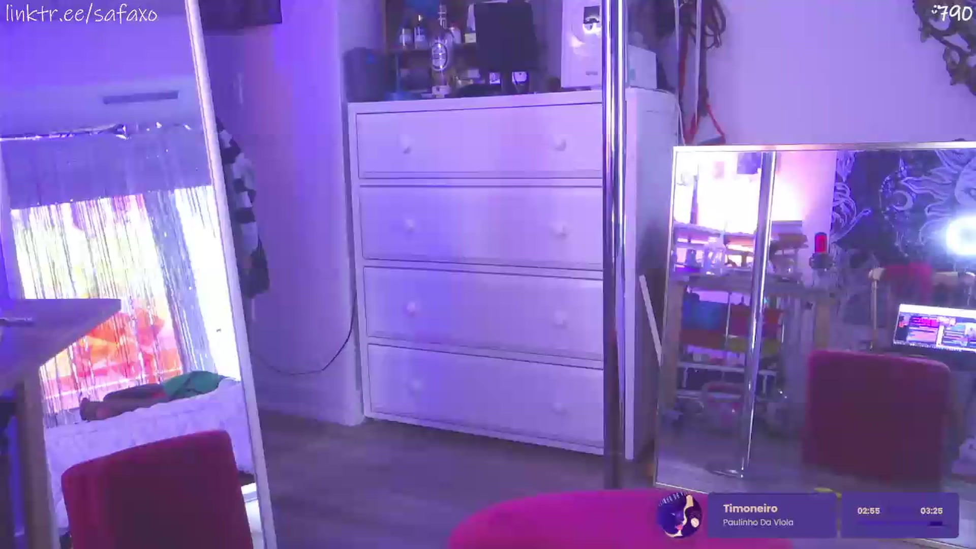 Gallery image thumbnail from HairySafaeri's myfreecams stream on, 05/14/2026, 22:47 image 14 of 20
