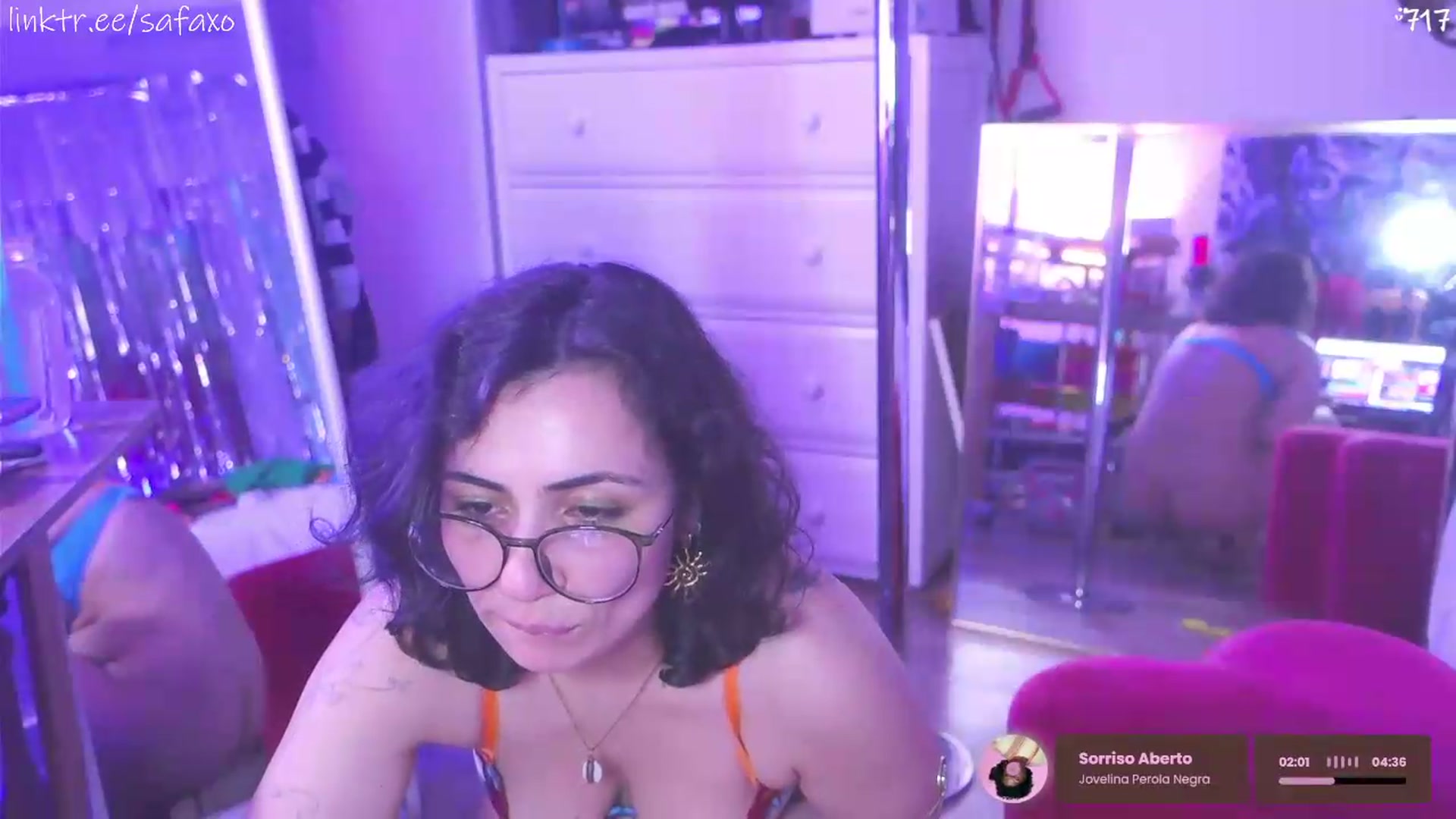Gallery image thumbnail from HairySafaeri's myfreecams stream on, 05/15/2026, 02:02 image 9 of 20