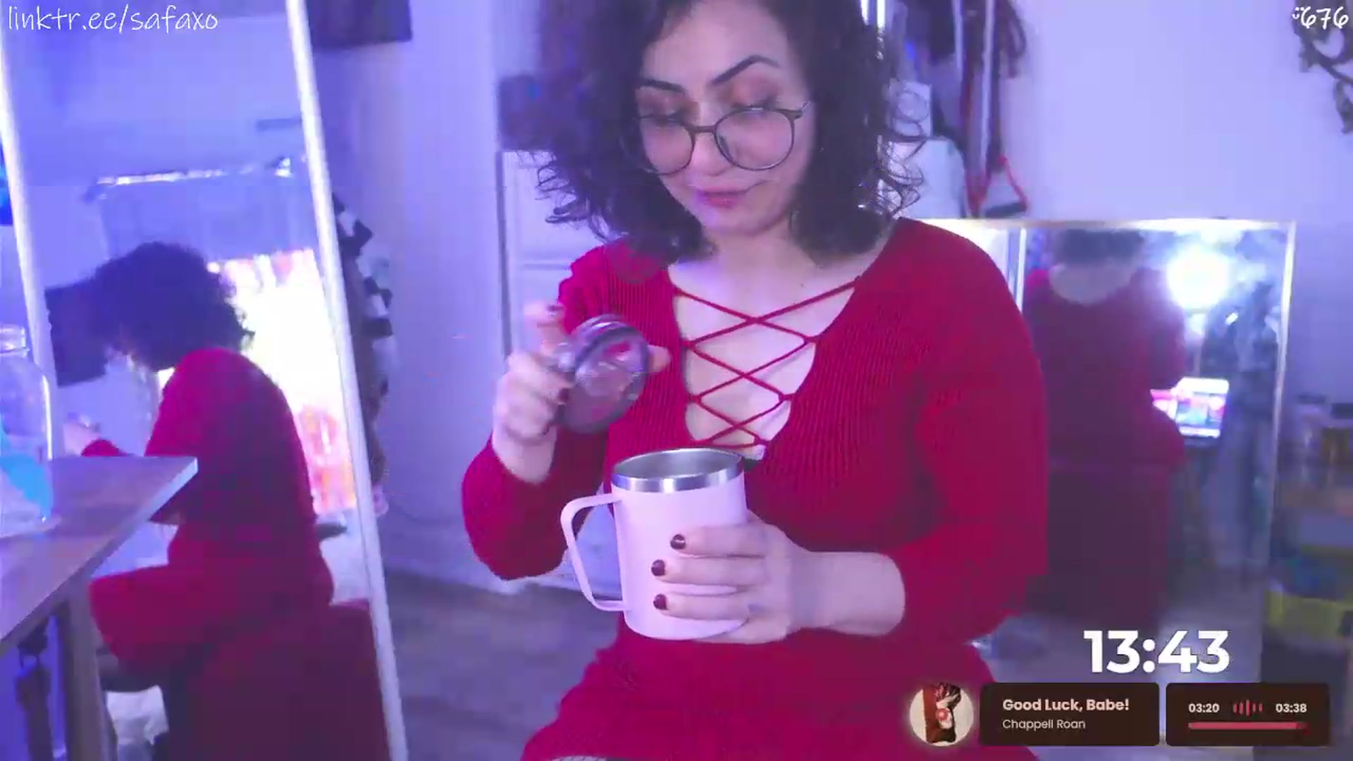 Gallery image thumbnail from HairySafaeri's myfreecams stream on, 05/15/2026, 22:10 image 10 of 20