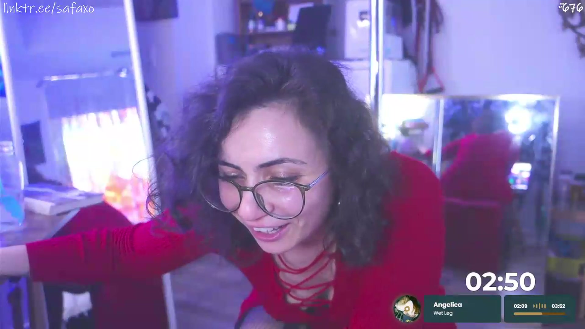 Gallery image thumbnail from HairySafaeri's myfreecams stream on, 05/15/2026, 22:10 image 14 of 20