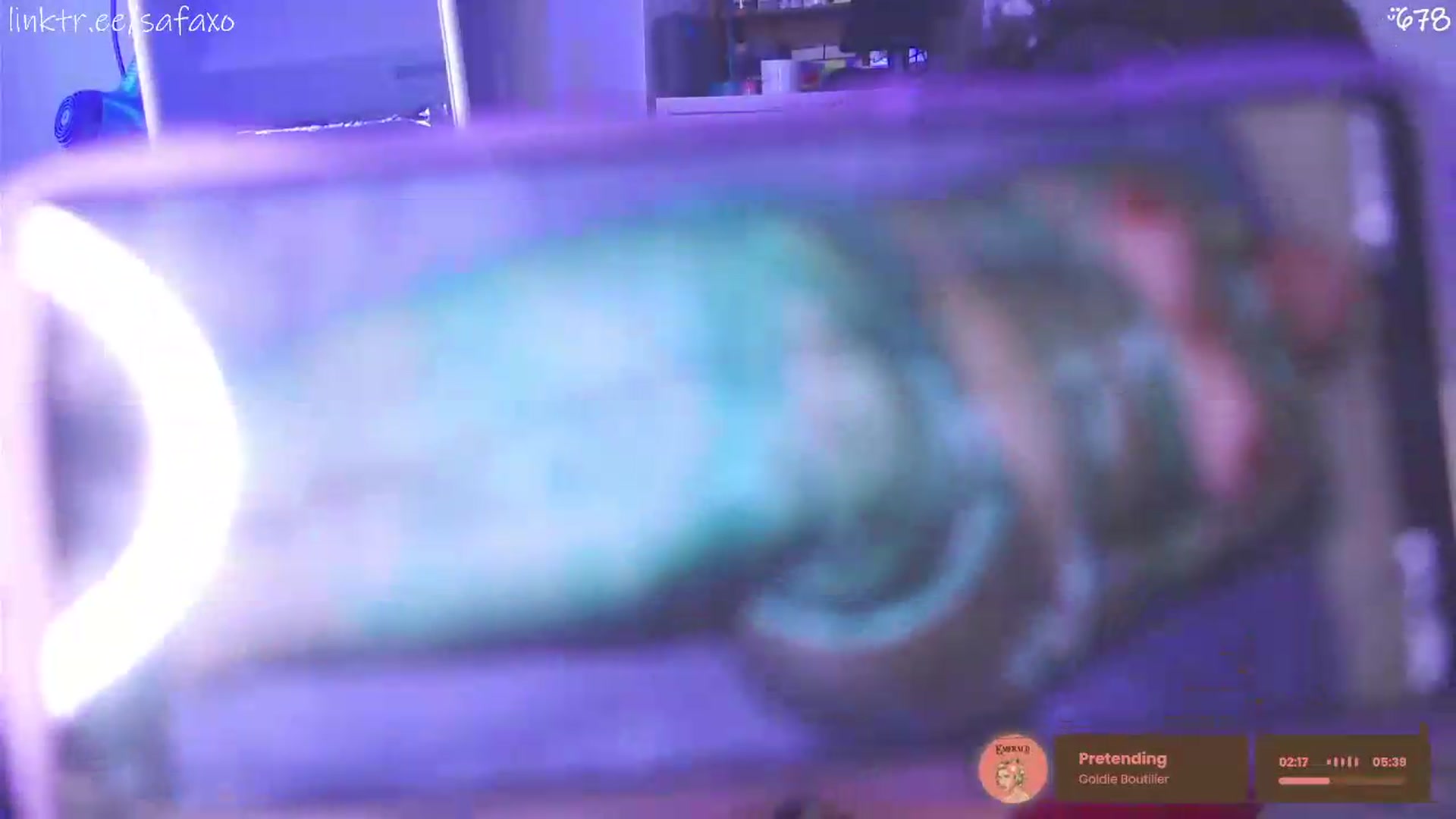 Gallery image thumbnail from HairySafaeri's myfreecams stream on, 05/16/2026, 24:01 image 10 of 20