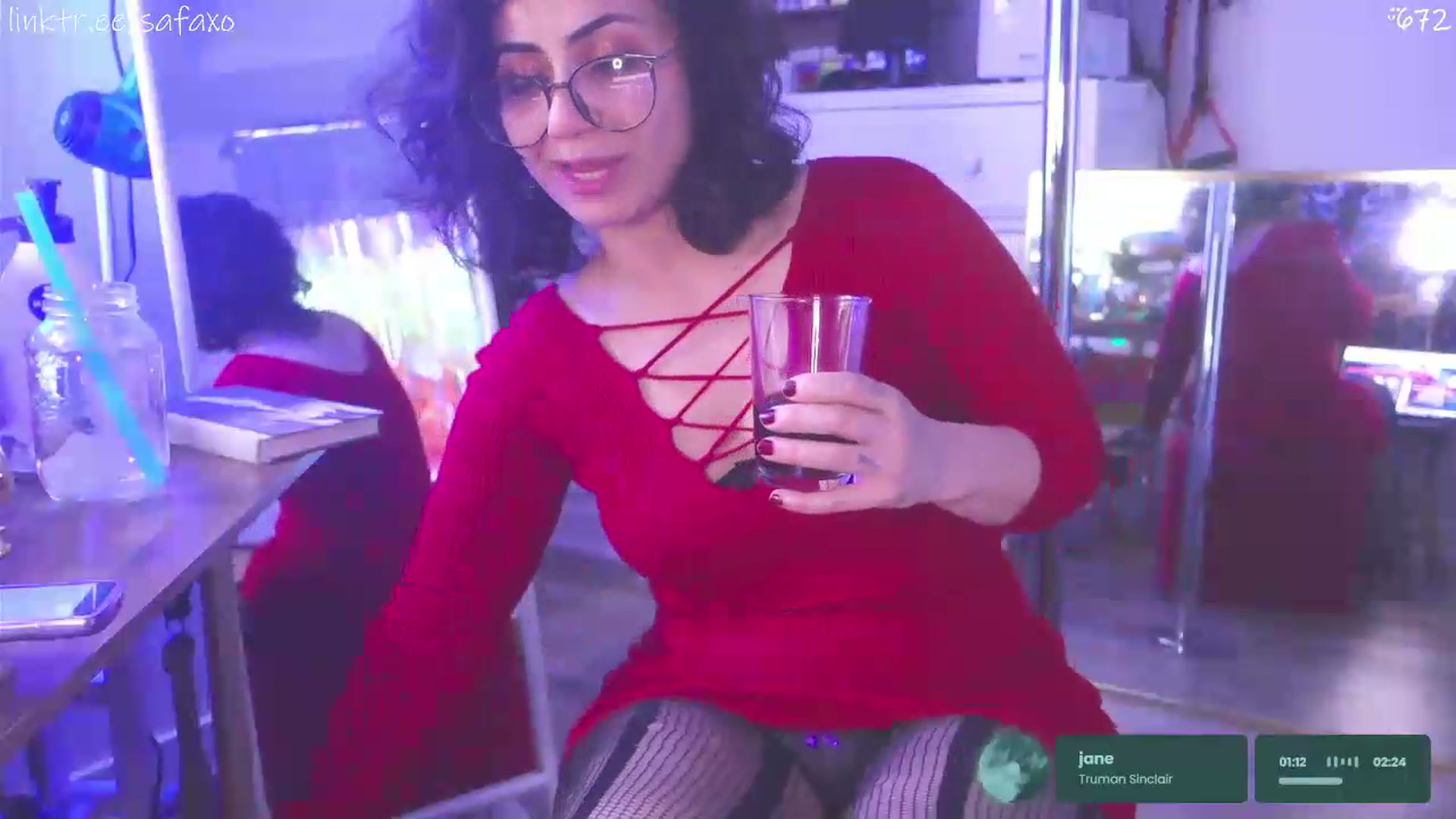 Gallery image thumbnail from HairySafaeri's myfreecams stream on, 05/16/2026, 24:01 image 17 of 20