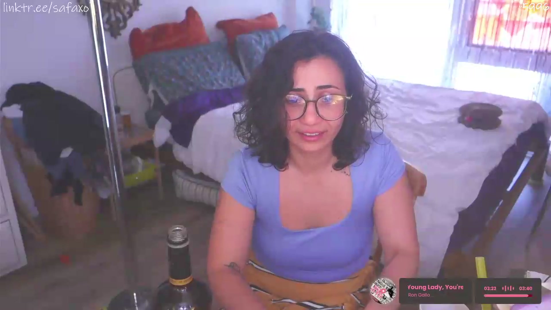 Gallery image thumbnail from HairySafaeri's myfreecams stream on, 06/04/2026, 22:00 image 15 of 20
