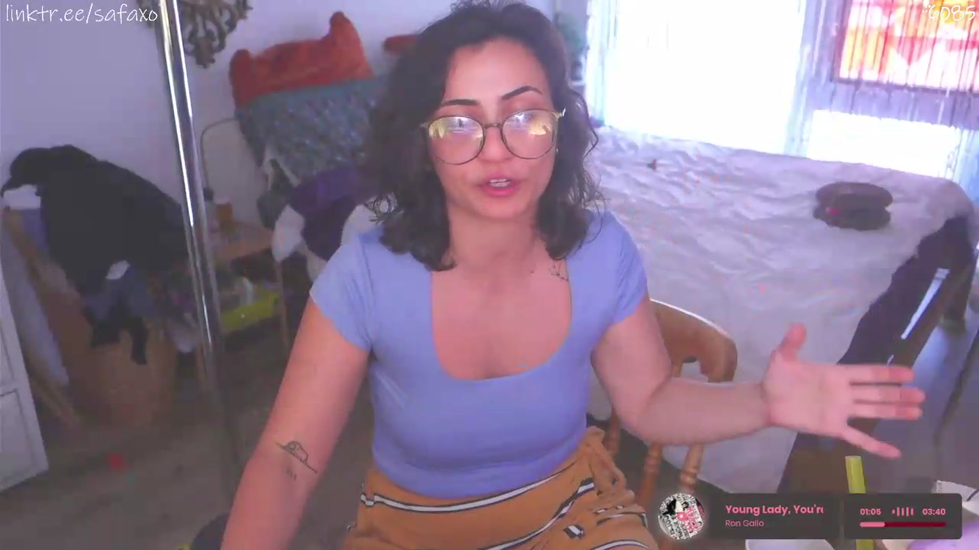 Gallery image thumbnail from HairySafaeri's myfreecams stream on, 06/04/2026, 22:00 image 12 of 20