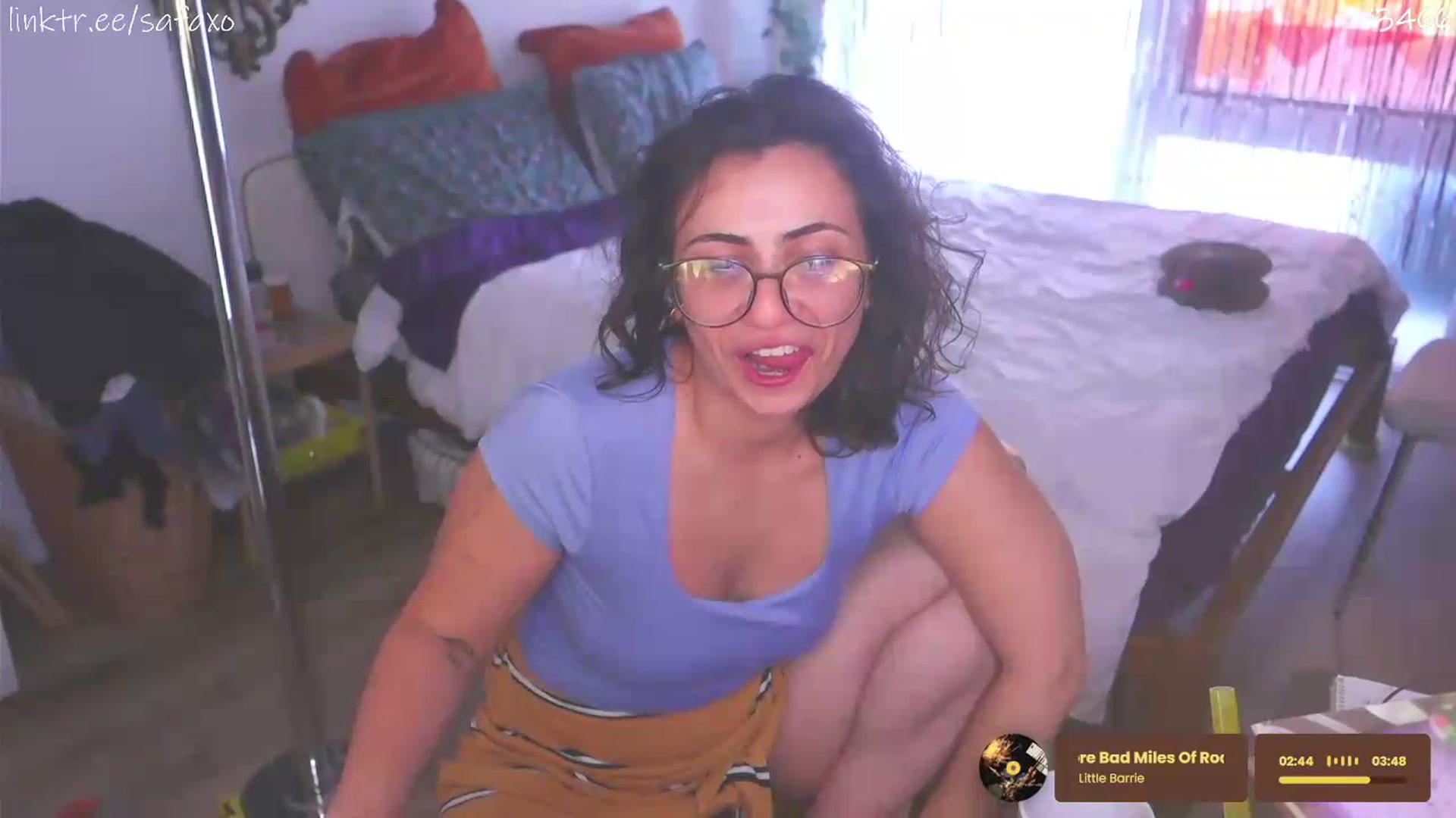 Gallery image thumbnail from HairySafaeri's myfreecams stream on, 06/05/2026, 24:30 image 5 of 20