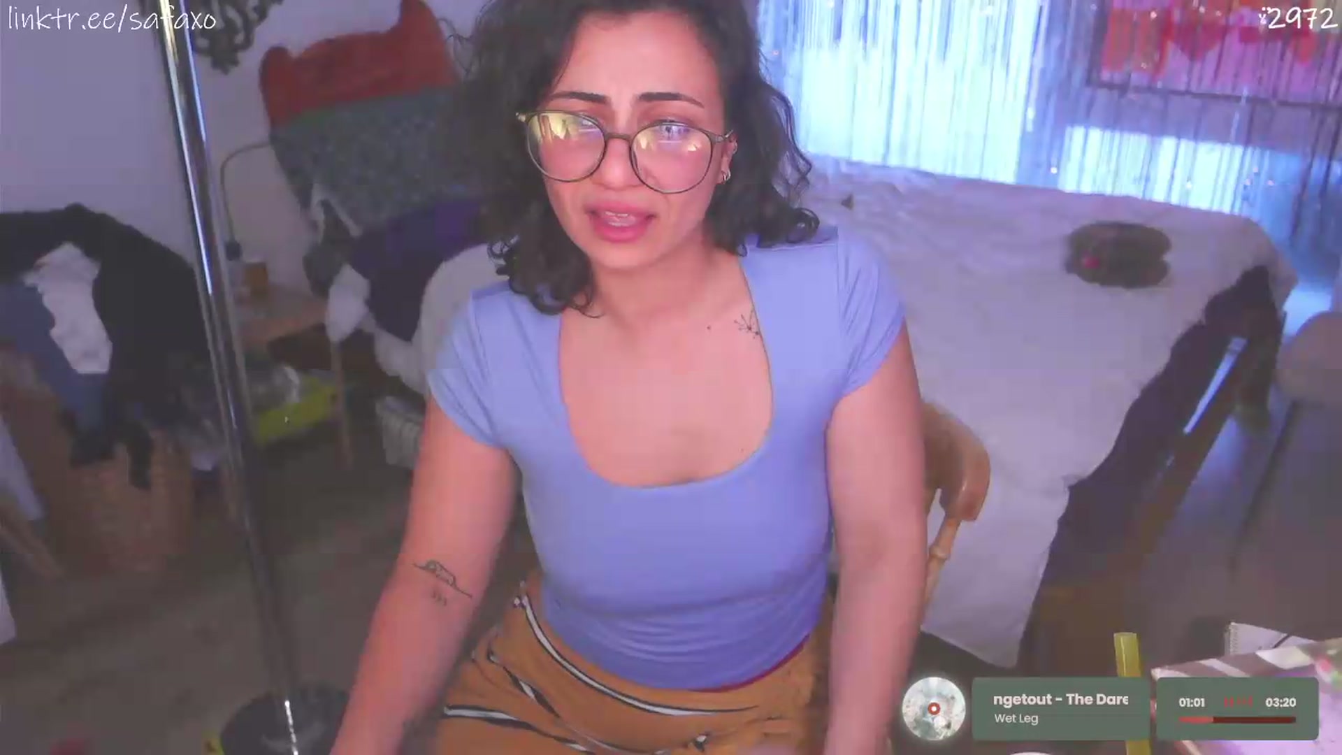 Gallery image thumbnail from HairySafaeri's myfreecams stream on, 06/05/2026, 24:30 image 15 of 20