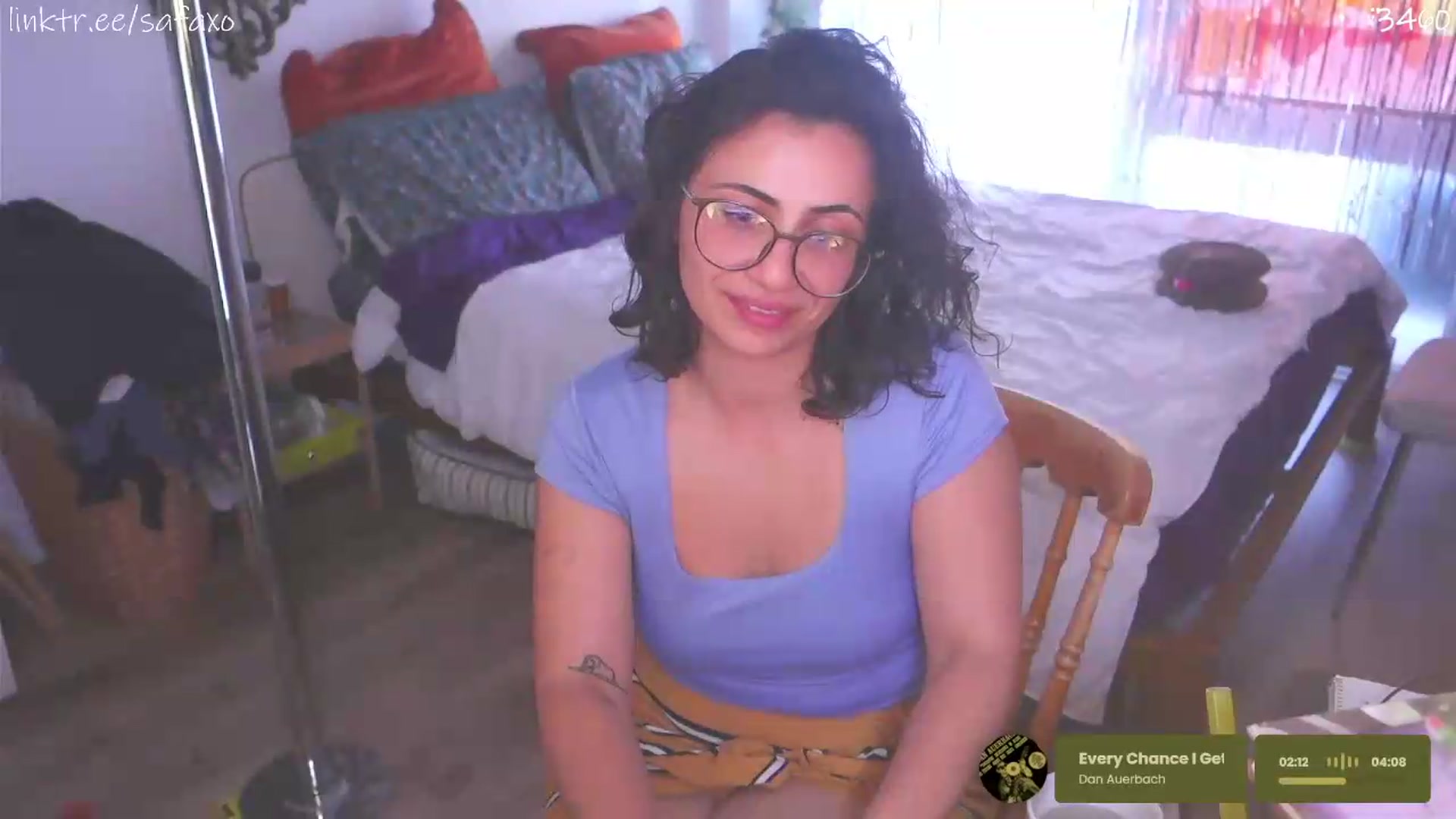 Gallery image thumbnail from HairySafaeri's myfreecams stream on, 06/05/2026, 24:30 image 8 of 20