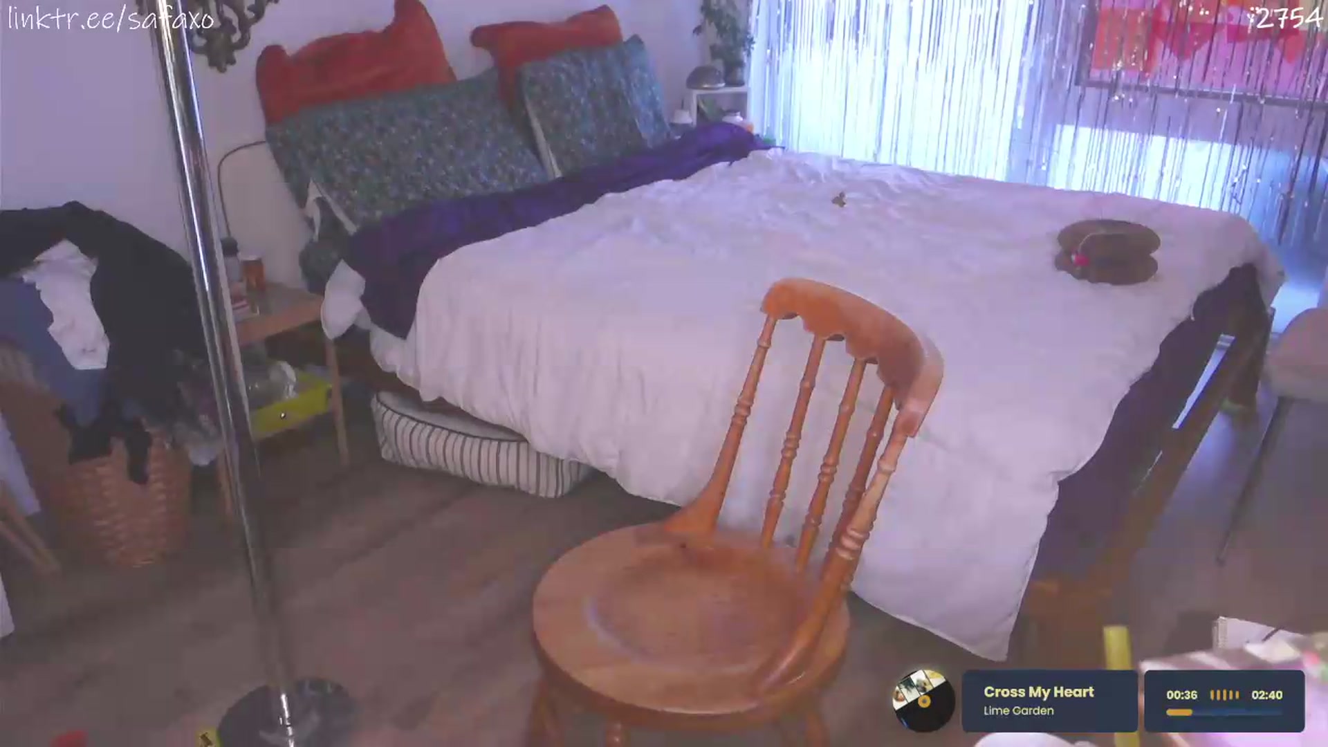 Gallery image thumbnail from HairySafaeri's myfreecams stream on, 06/05/2026, 24:30 image 16 of 20