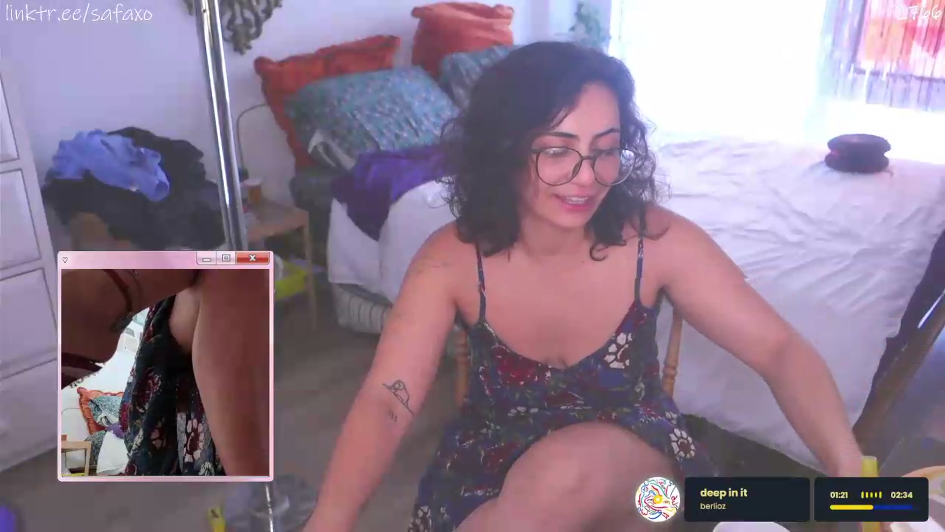 Gallery image thumbnail from HairySafaeri's myfreecams stream on, 06/05/2026, 20:25 image 2 of 20