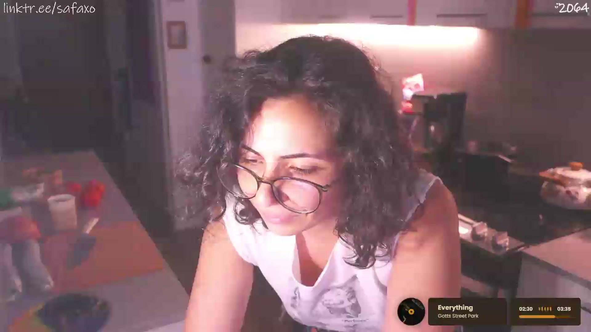 Gallery image thumbnail from HairySafaeri's myfreecams stream on, 06/09/2026, 20:29 image 1 of 20