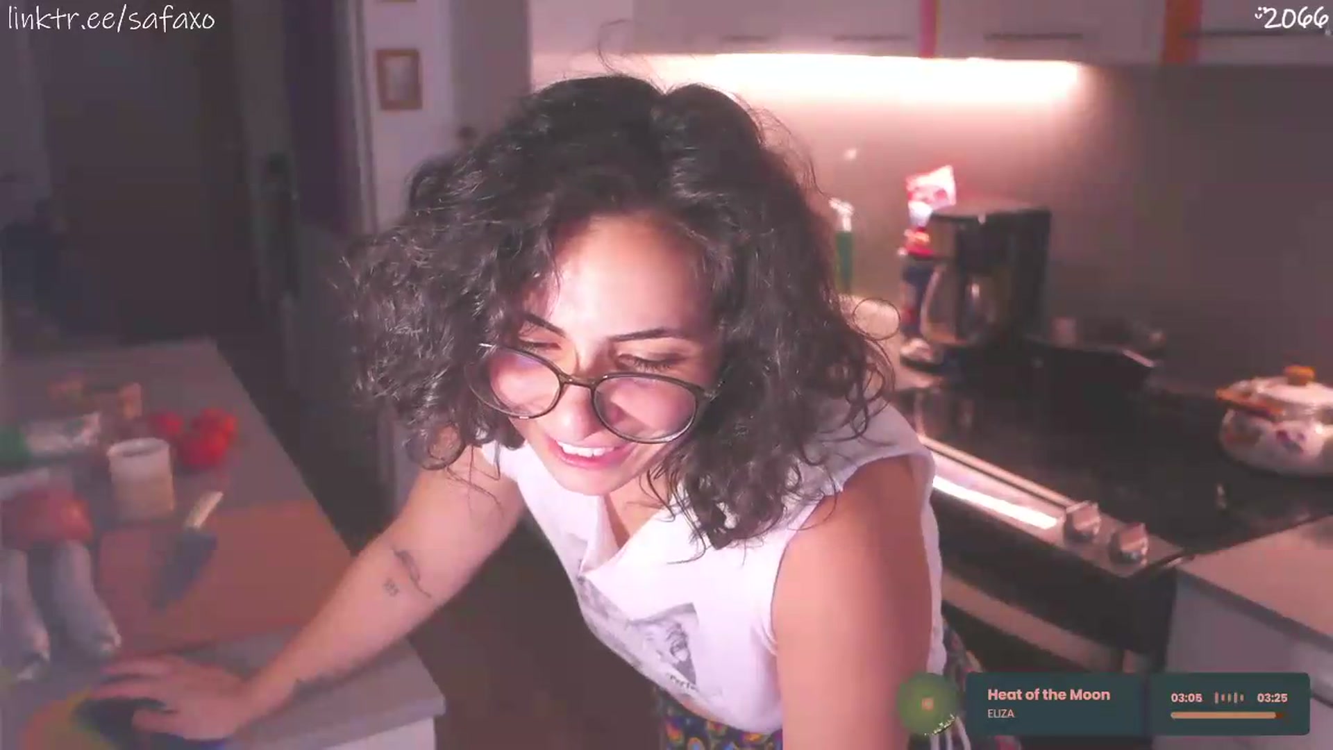 Gallery image thumbnail from HairySafaeri's myfreecams stream on, 06/09/2026, 20:29 image 2 of 20