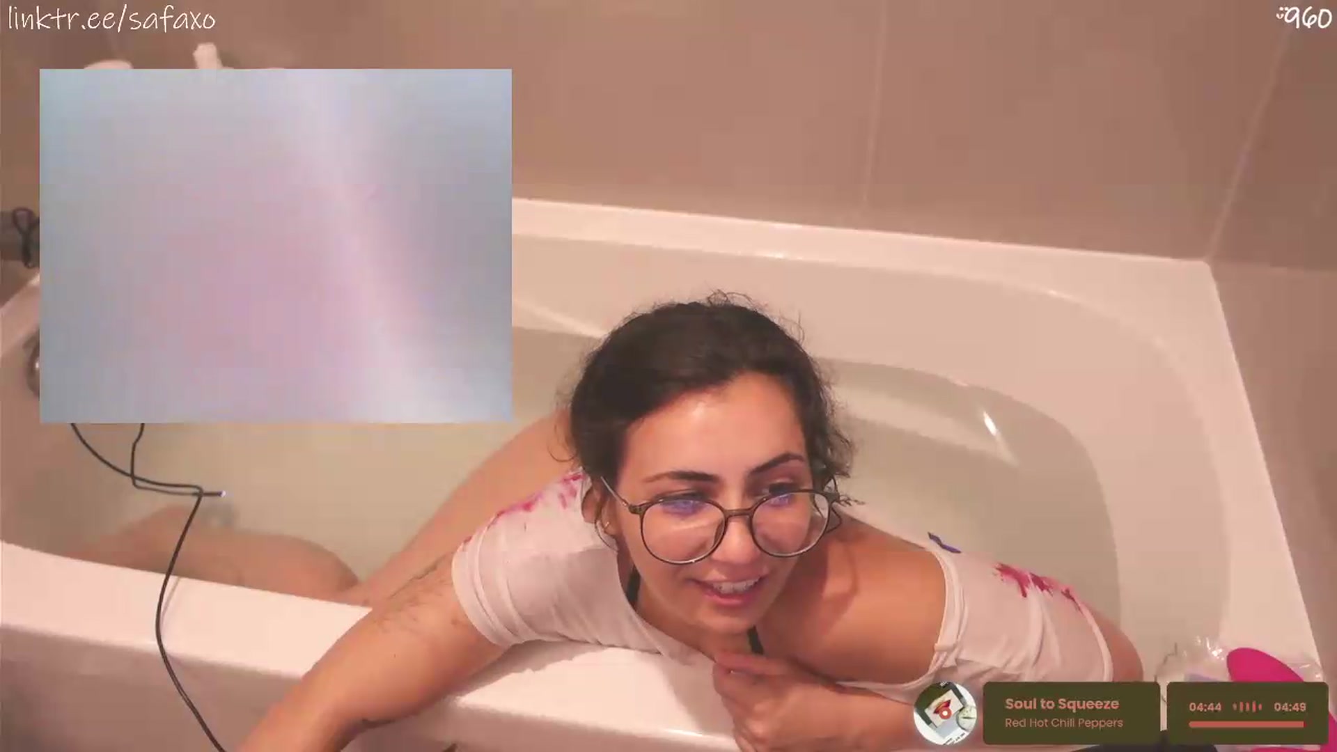 Gallery image thumbnail from HairySafaeri's myfreecams stream on, 06/11/2026, 01:16 image 12 of 20