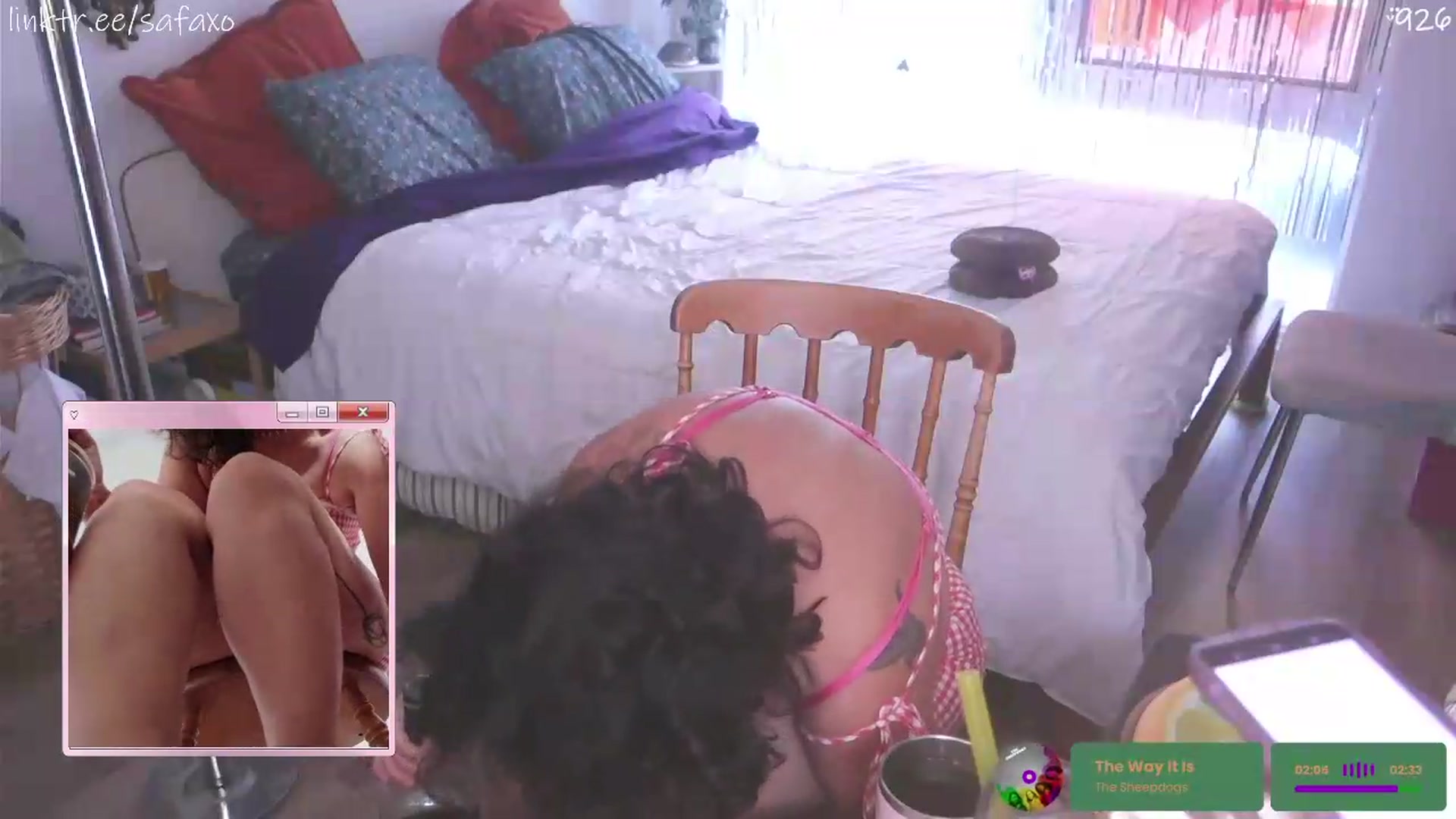 Gallery image thumbnail from HairySafaeri's myfreecams stream on, 06/11/2026, 18:13 image 16 of 20