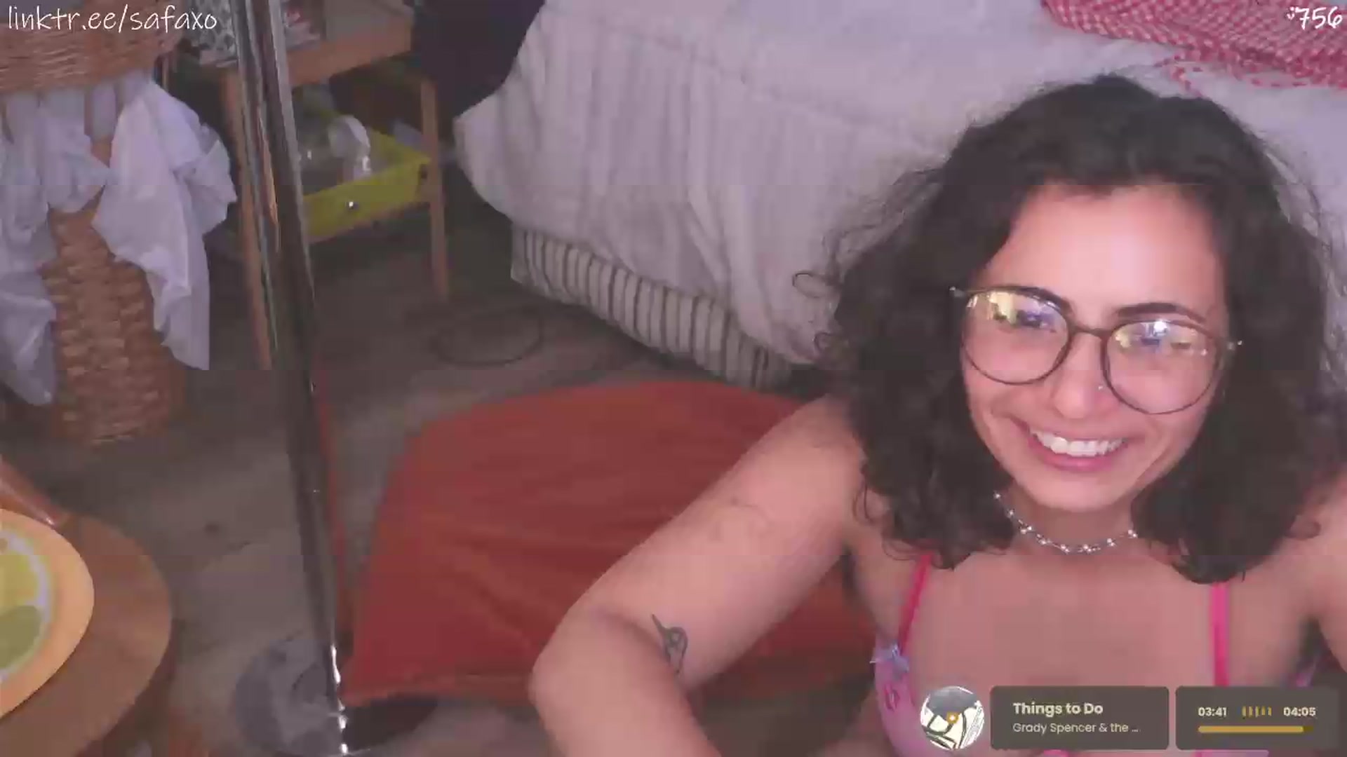 Gallery image thumbnail from HairySafaeri's myfreecams stream on, 06/12/2026, 24:25 image 20 of 20