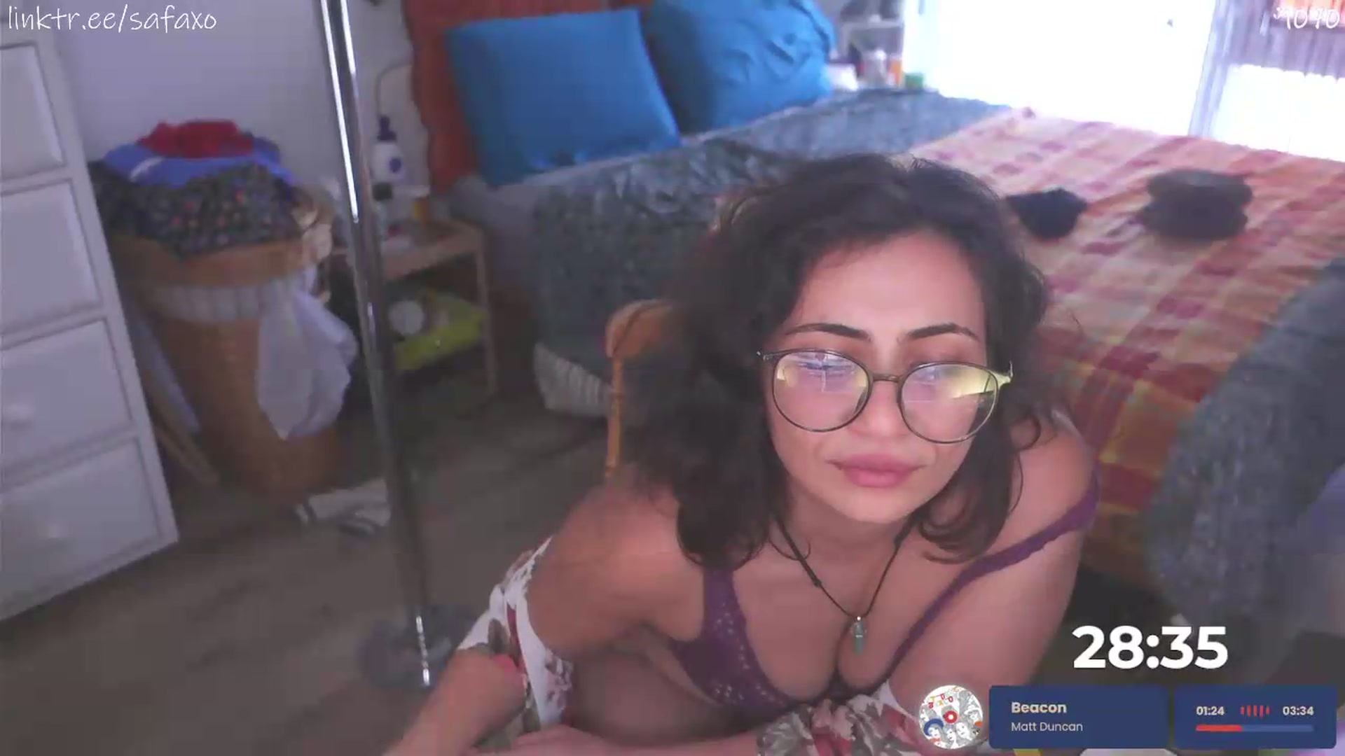 Gallery image thumbnail from HairySafaeri's myfreecams stream on, 06/23/2026, 21:03 image 16 of 20