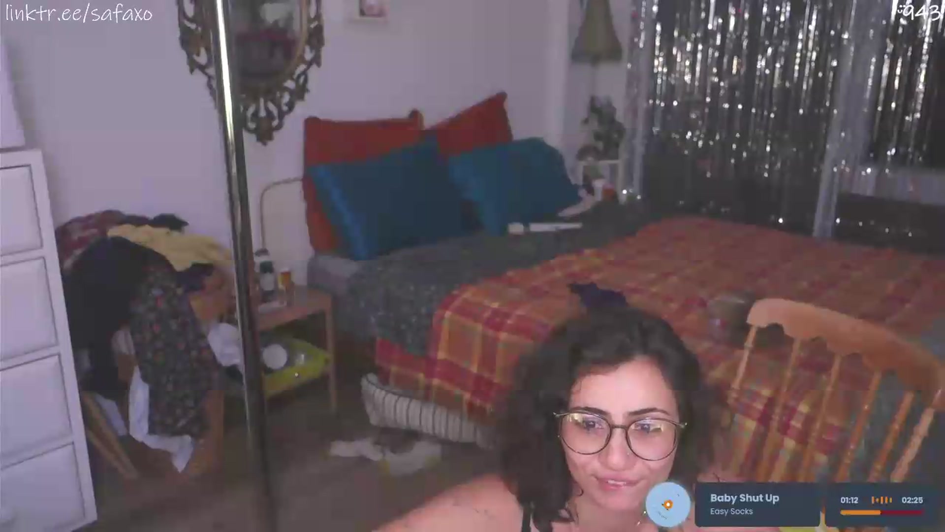 Gallery image thumbnail from HairySafaeri's myfreecams stream on, 06/26/2026, 01:52 image 19 of 20