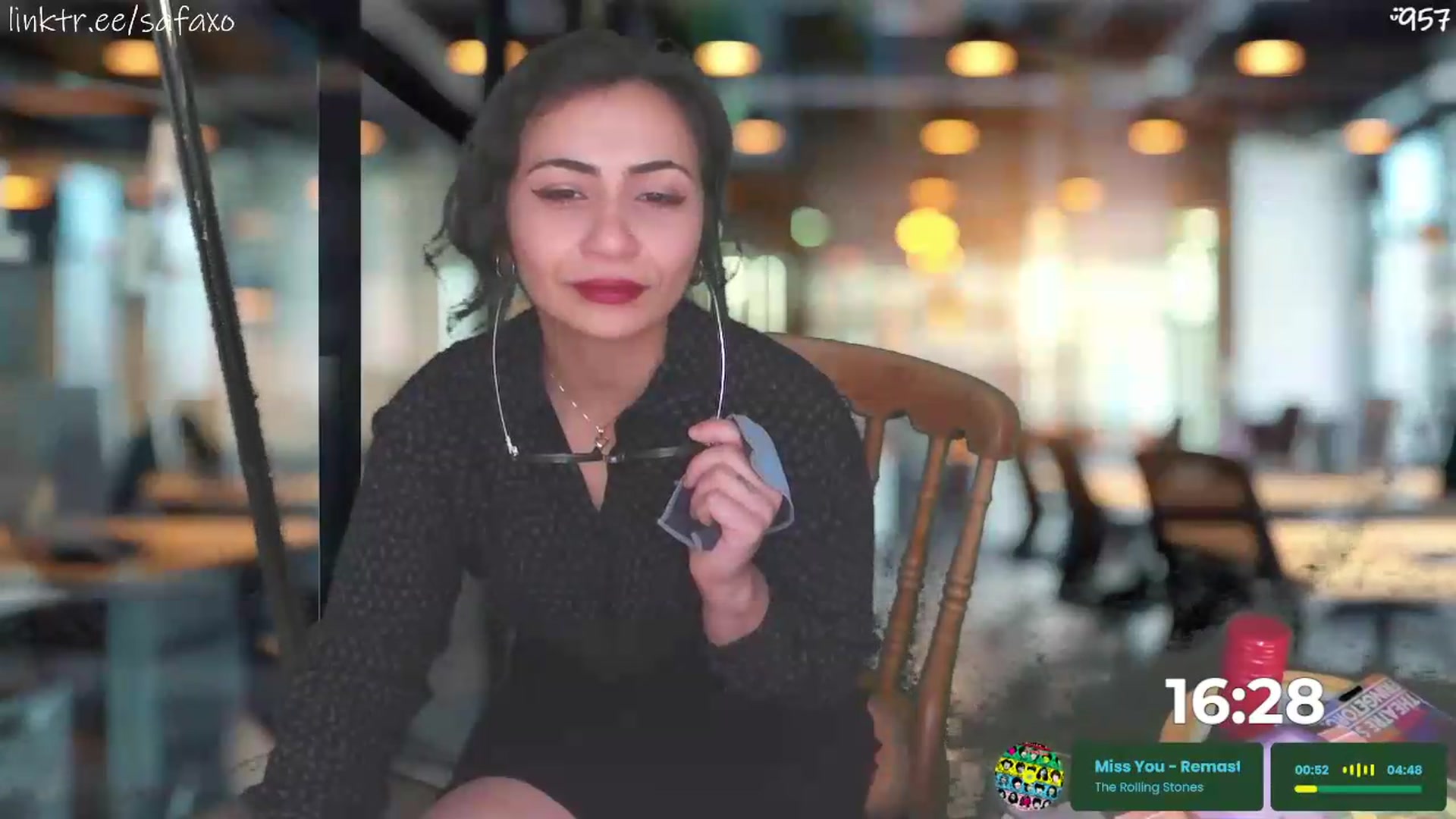 Gallery image thumbnail from HairySafaeri's myfreecams stream on, 06/26/2026, 22:23 image 6 of 20