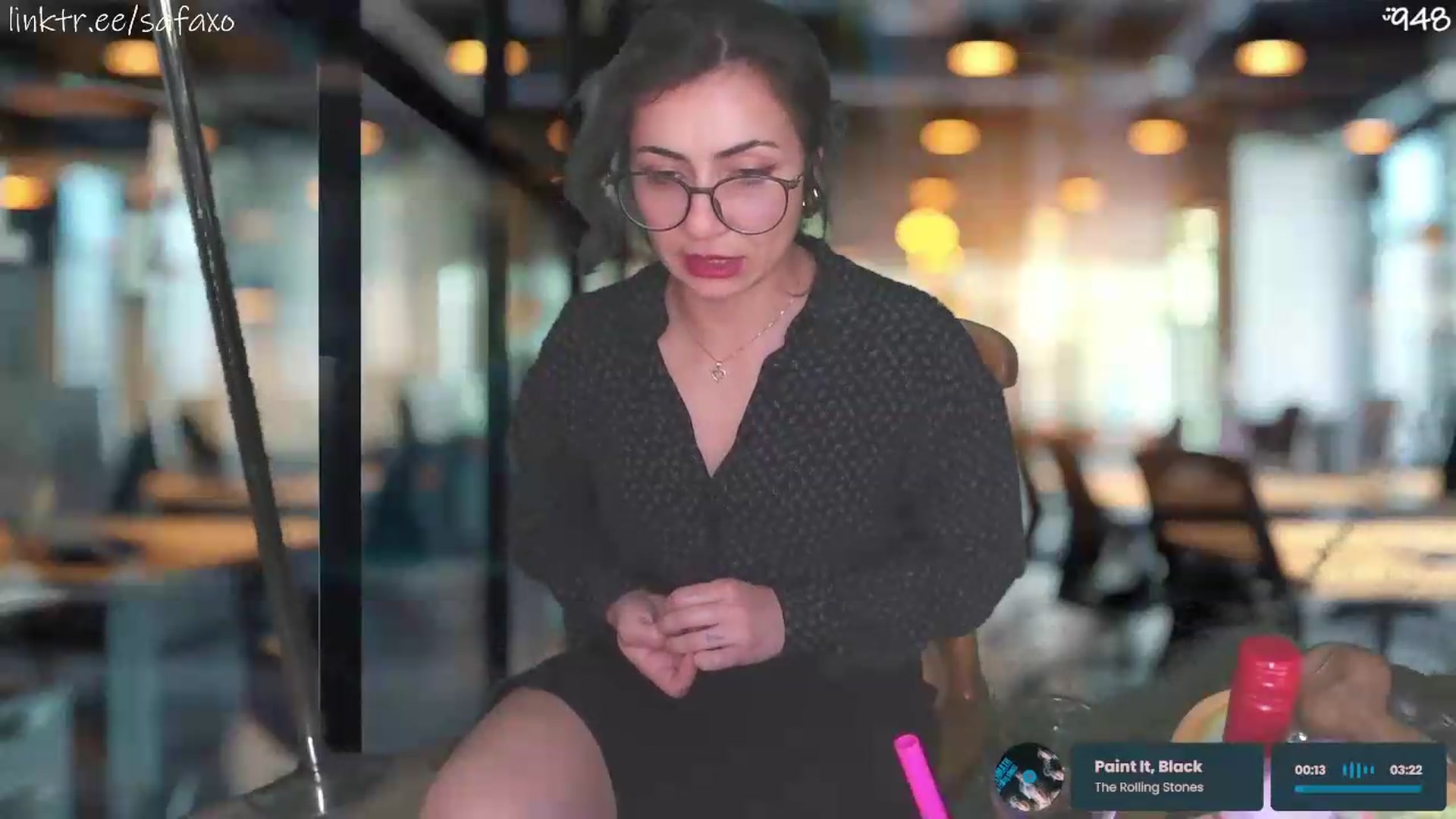 Gallery image thumbnail from HairySafaeri's myfreecams stream on, 06/26/2026, 23:32 image 19 of 20